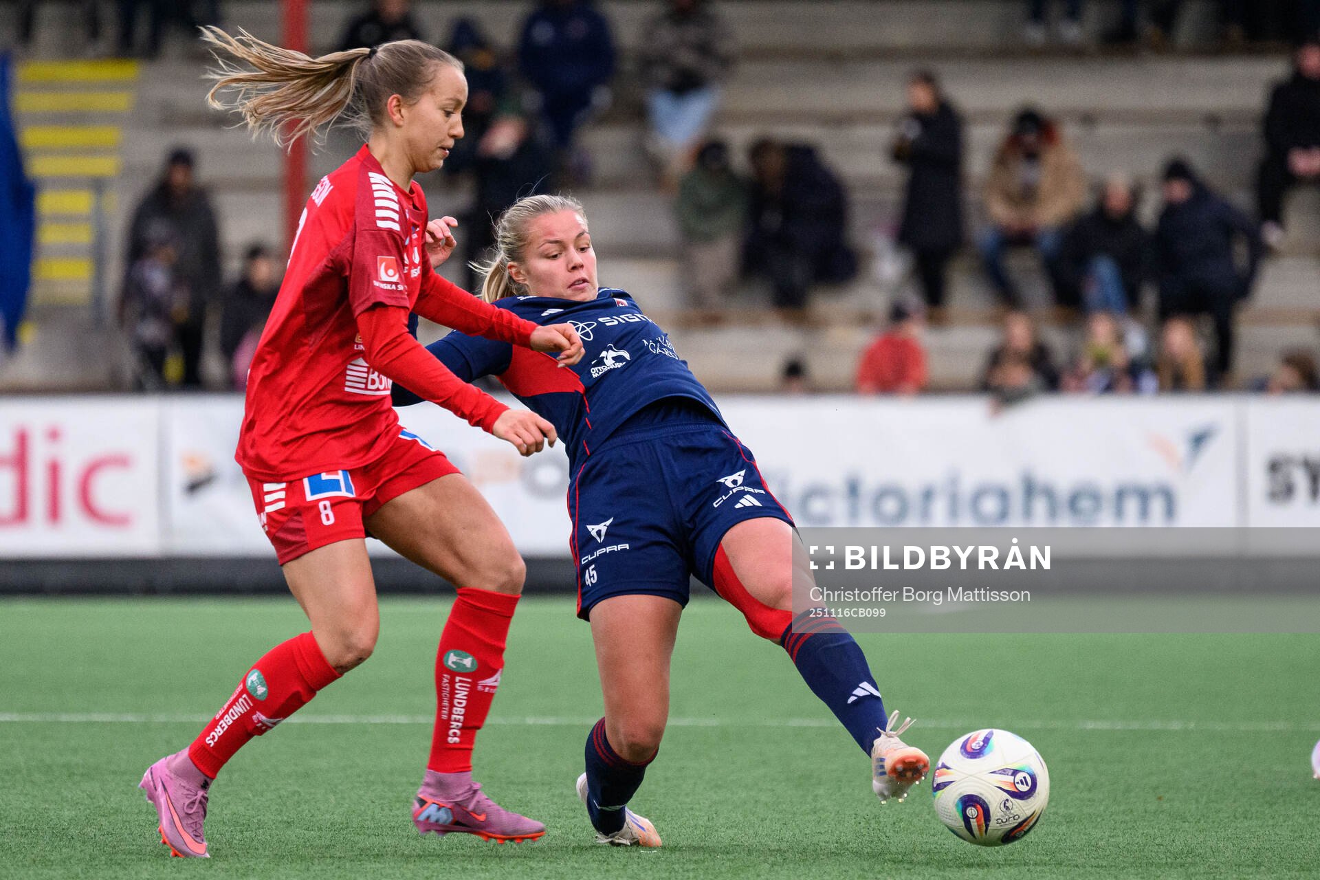 Linköpings Sara Eriksson och Rosengårds Tilde Björklund
