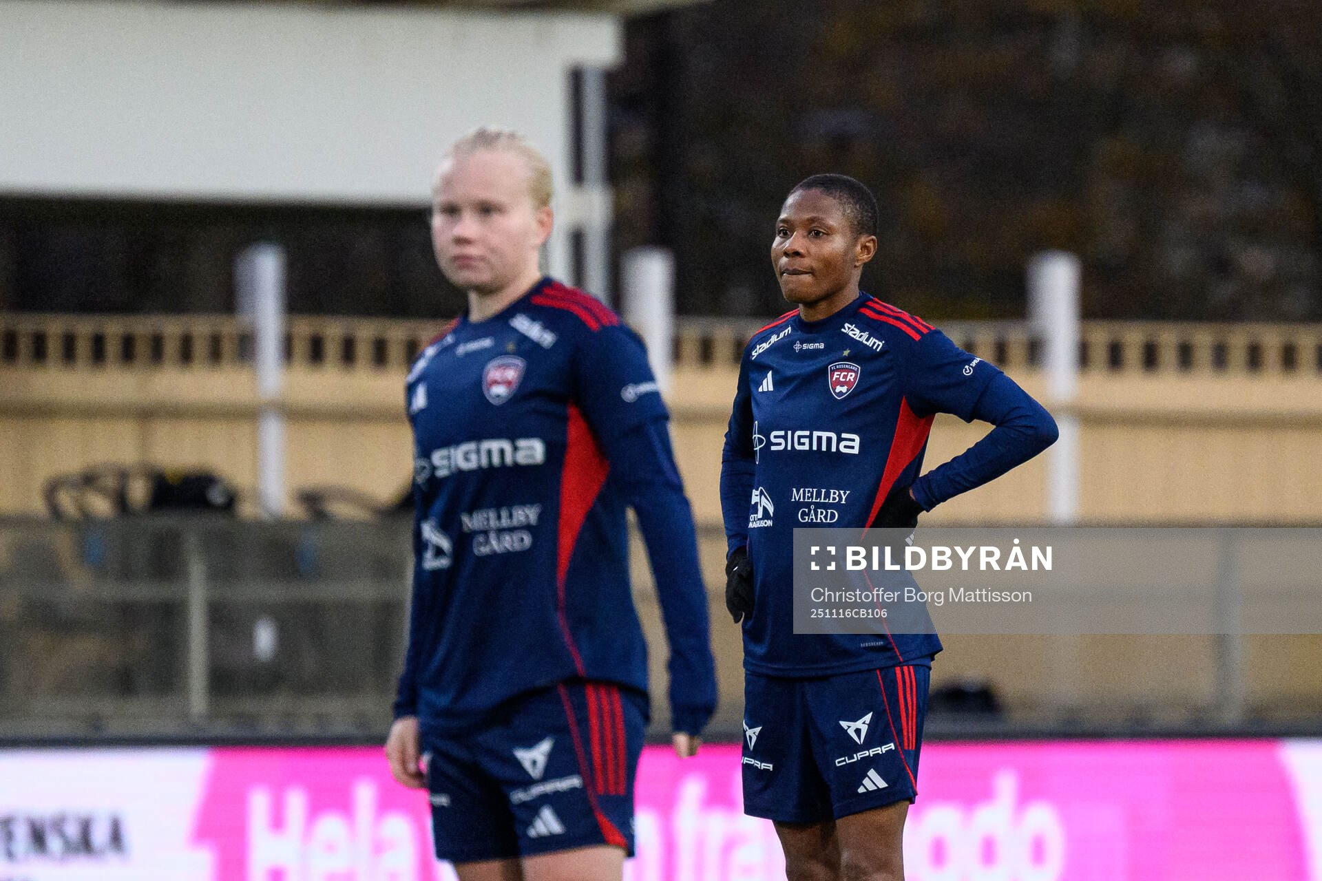 Rosengårds Anni Hartikainen och Halimatu Ayinde