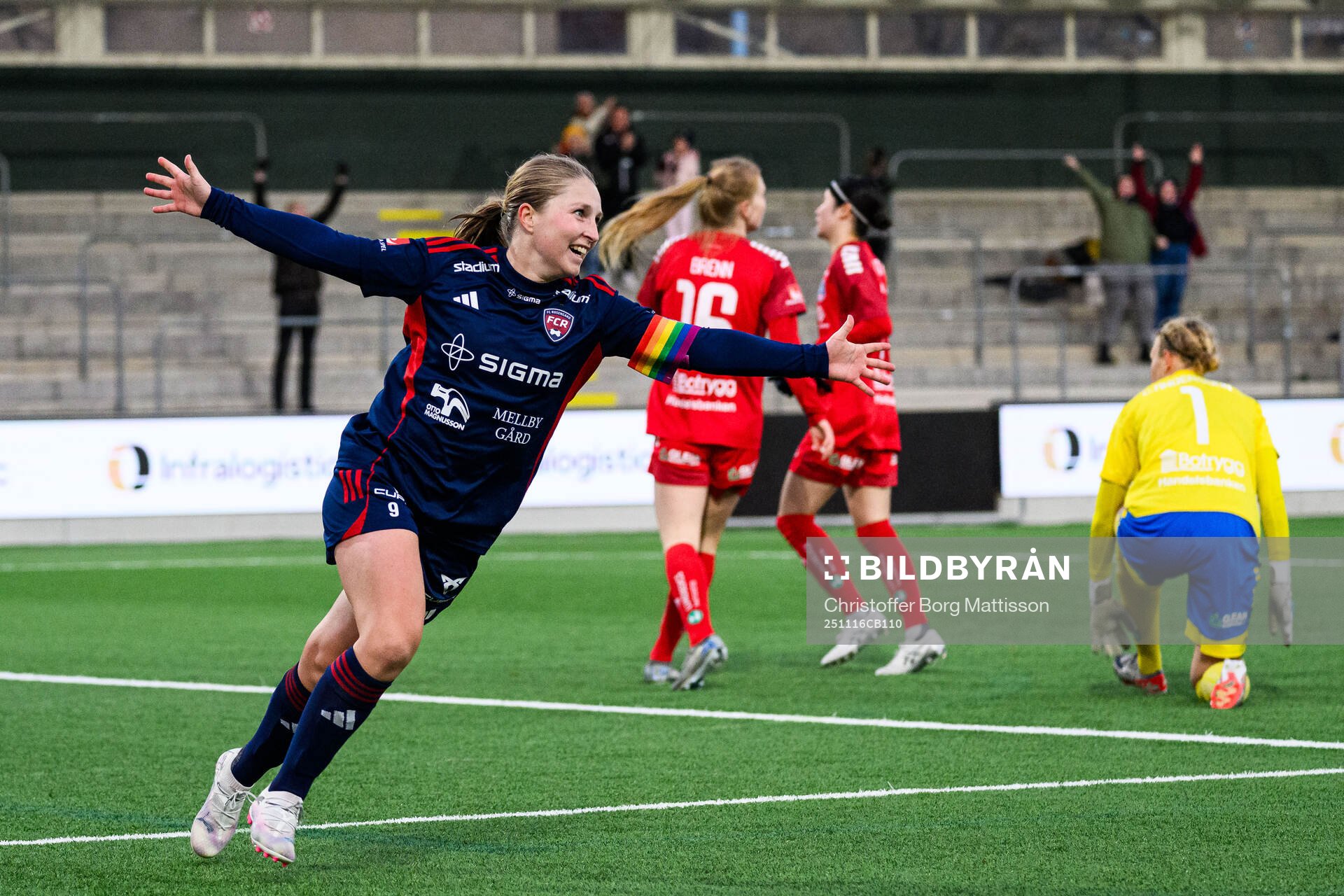 Rosengårds Hanna Andersson jublar