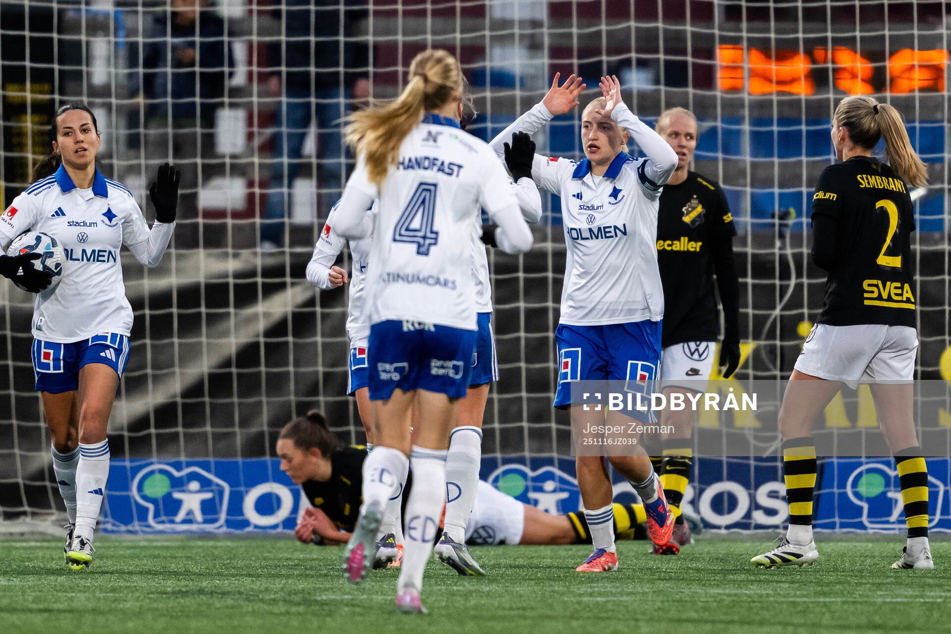 IFK Norrköpings Wilma Leidhammar jublar