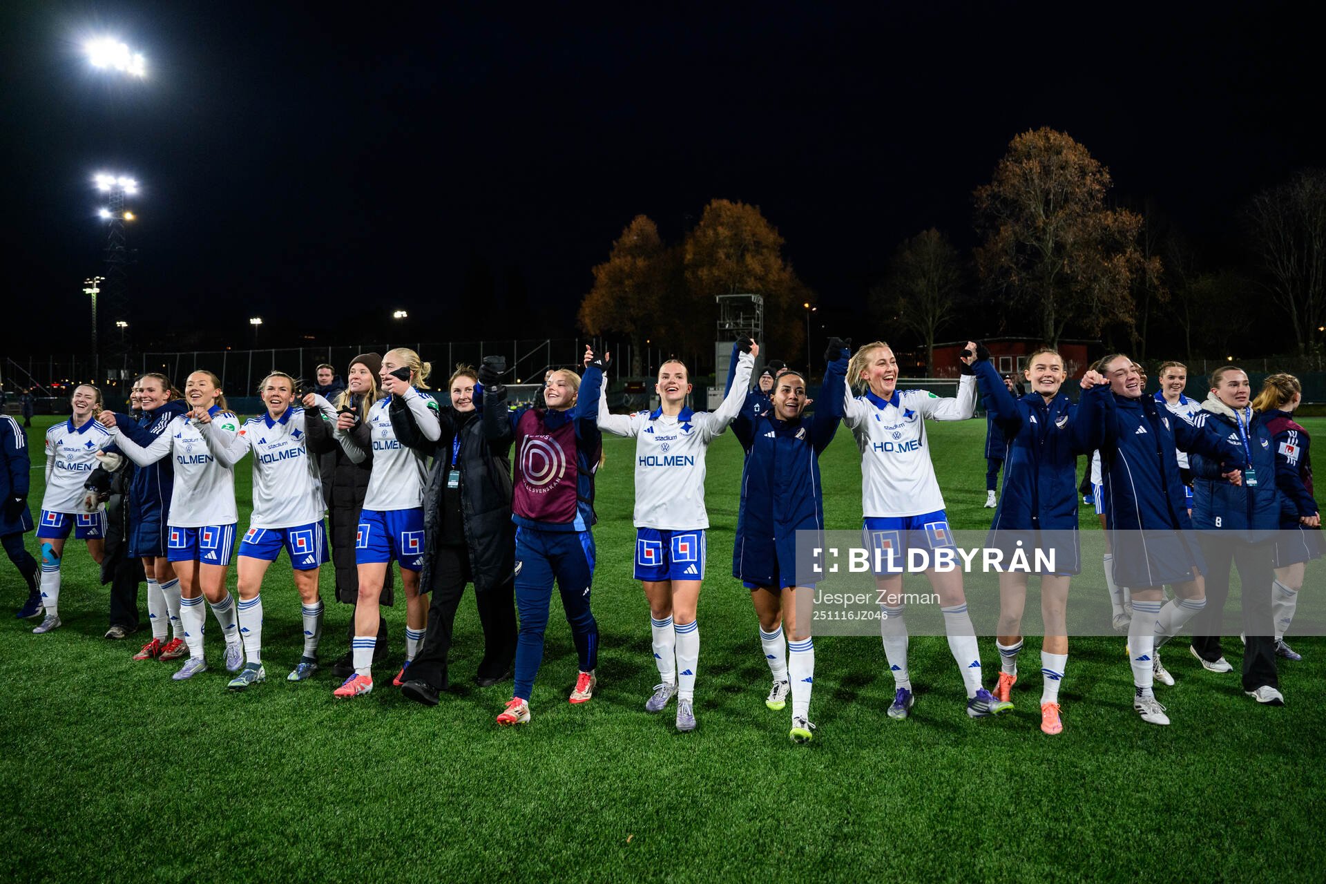 IFK Norrköpings spelare jublar