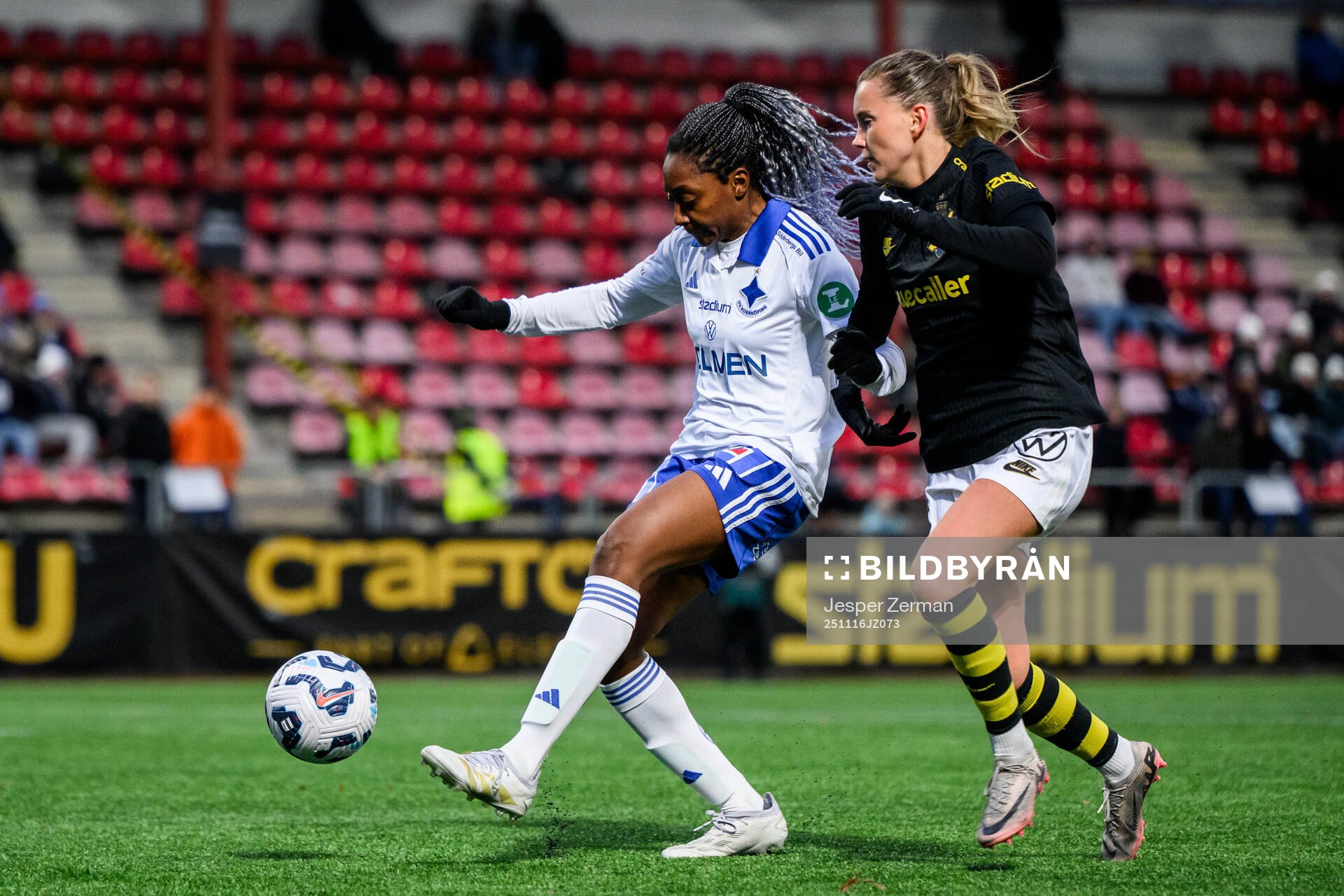 IFK Norrköpings Maya Aliyah Antoine och AIKs Adelisa Grabus