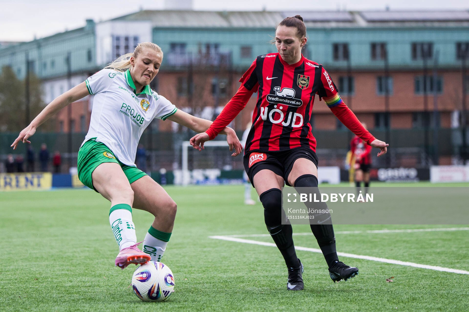 Hammarbys Smilla Holmberg och Brommapojkarnas Frida