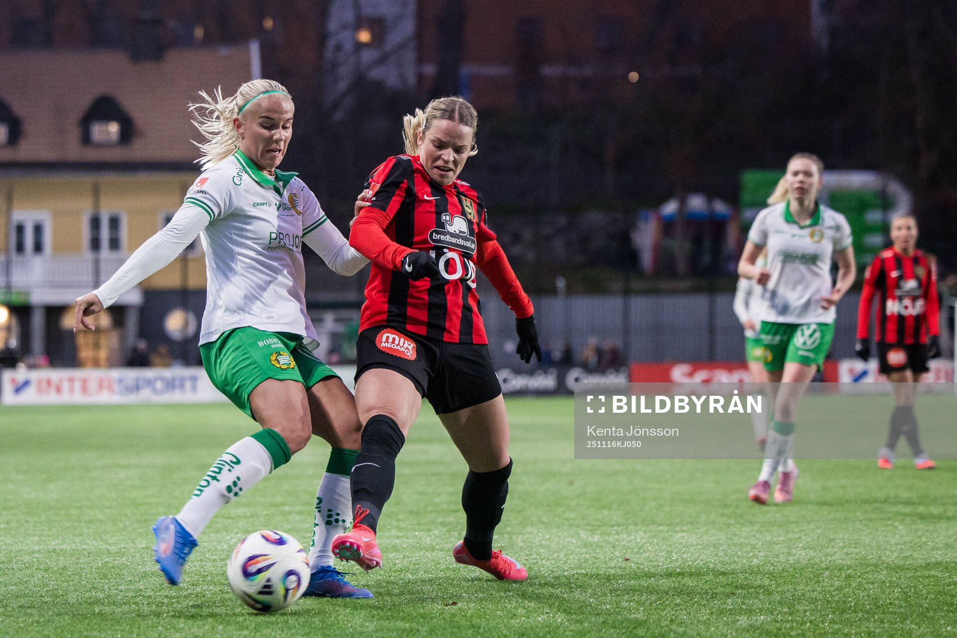 Hammarbys Stina Lennartsson och Brommapojkarnas Isabelle