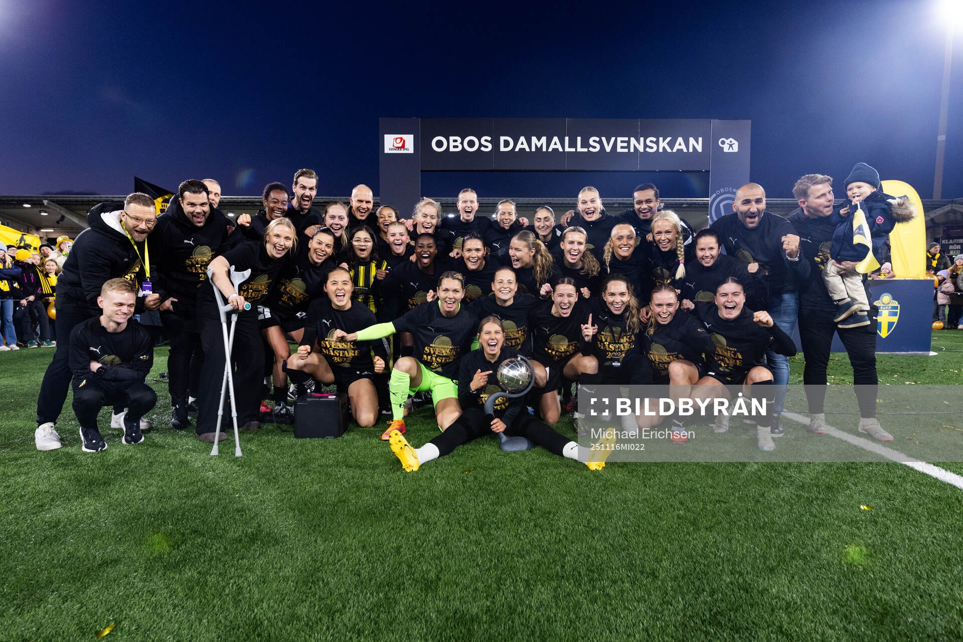 Häcken jublar med Kronprinsessan Victorias pokal