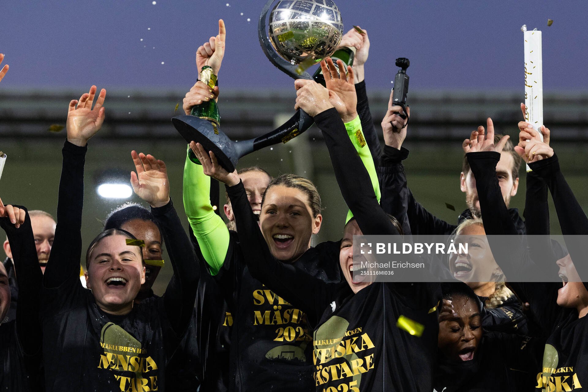 Häcken jublar med Kronprinsessan Victorias pokal