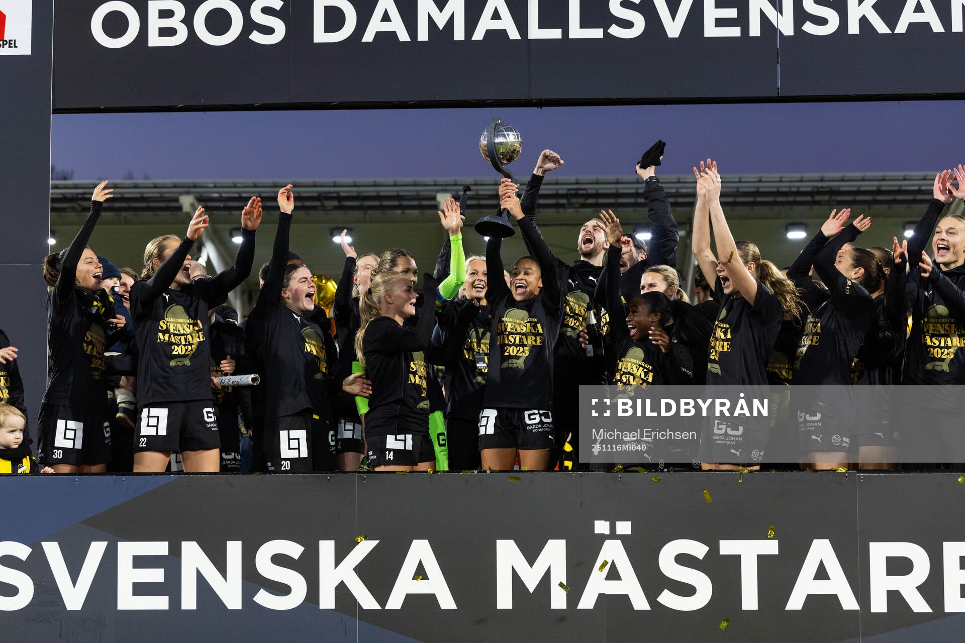Häcken jublar med Kronprinsessan Victorias pokal
