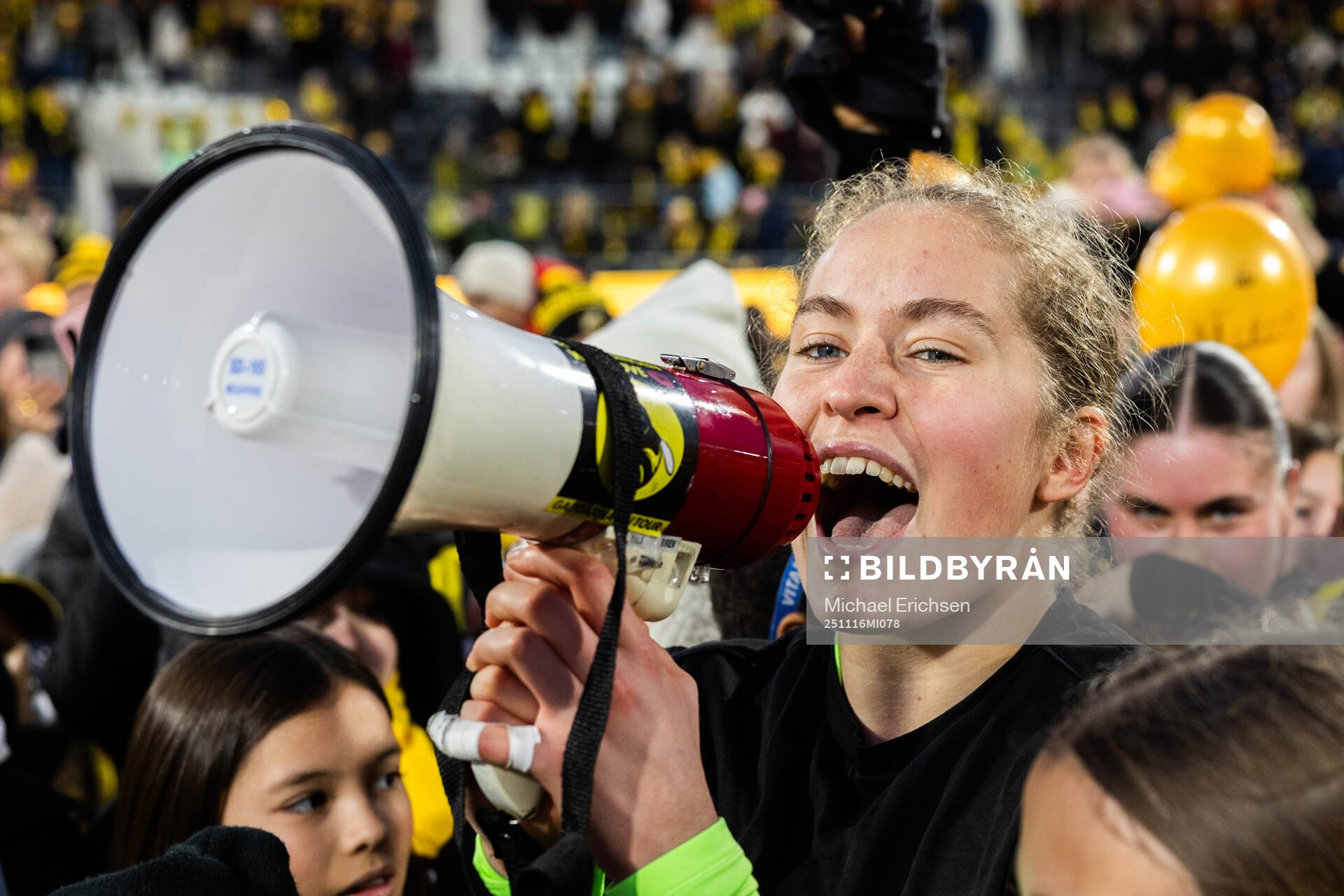 Häcken målvakt Fanney Birkisdottir jublar