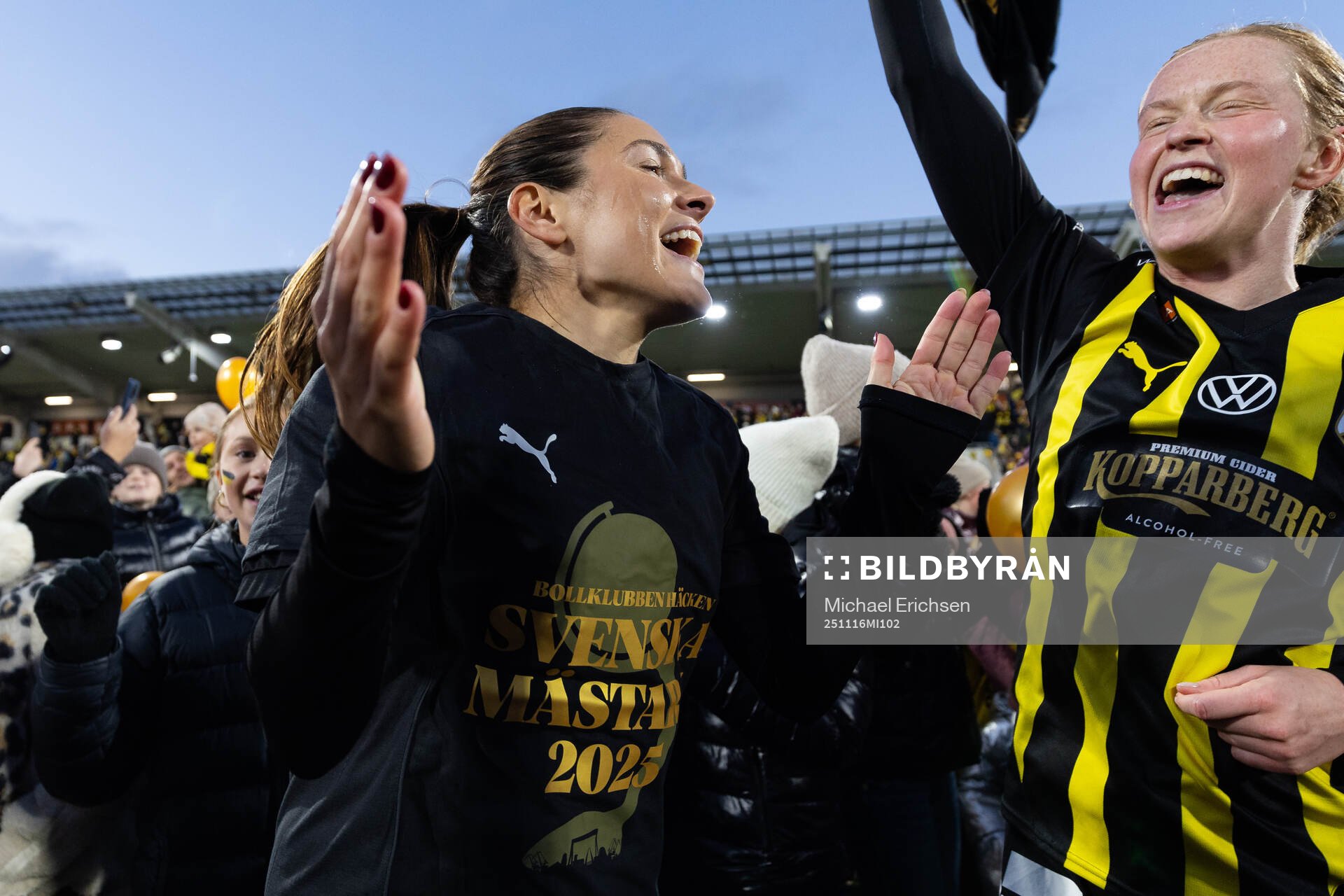 Häckens Mary Caroline Wickenheiser och Emma Östlund