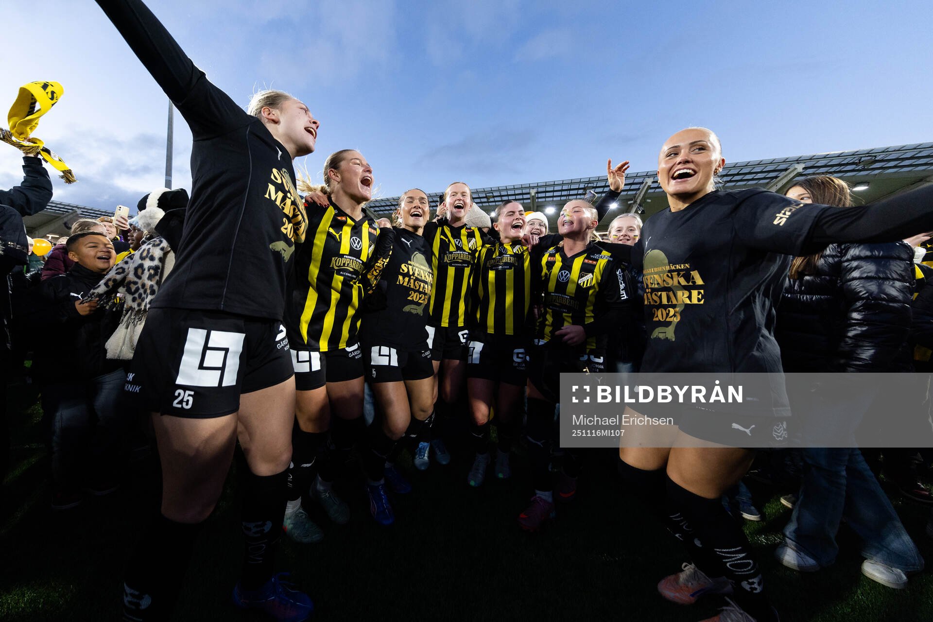 Häckens Alice Bergström, Emilie Carlberg Byrnak, Mary