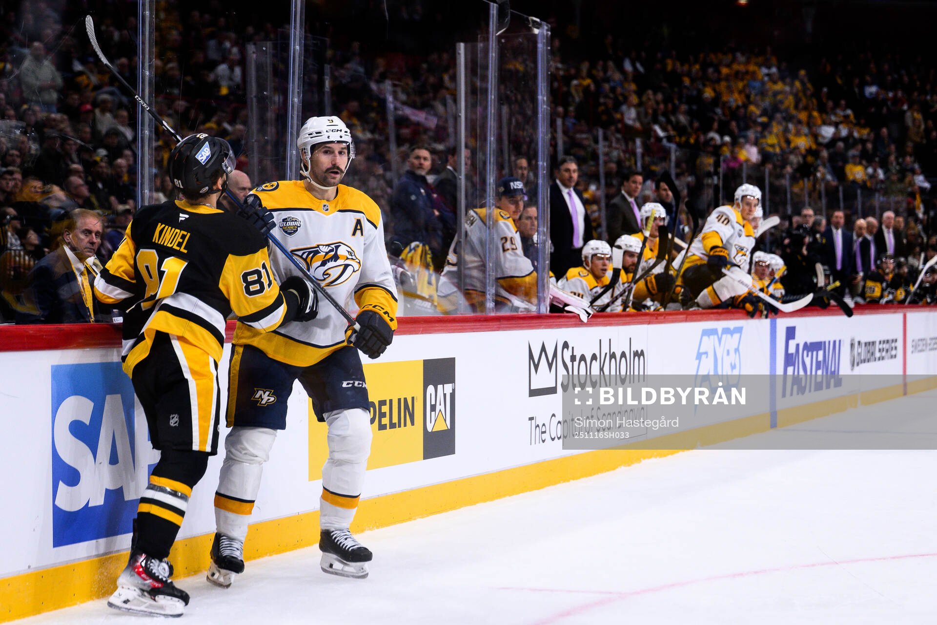 Ben Kindel of Pittsburgh Penguins and Filip Forsberg of