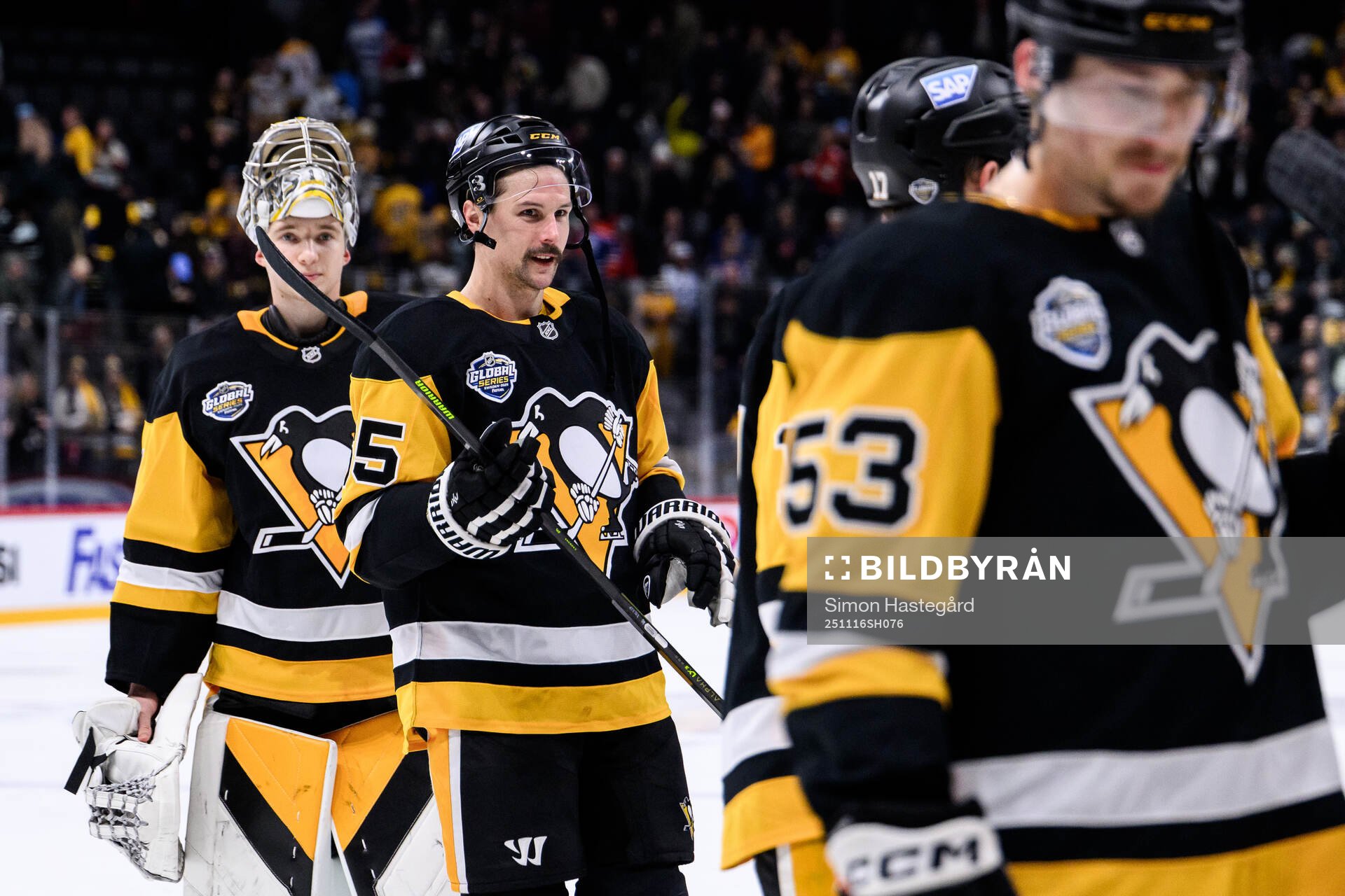Erik Karlsson of Pittsburgh Penguins celebrates