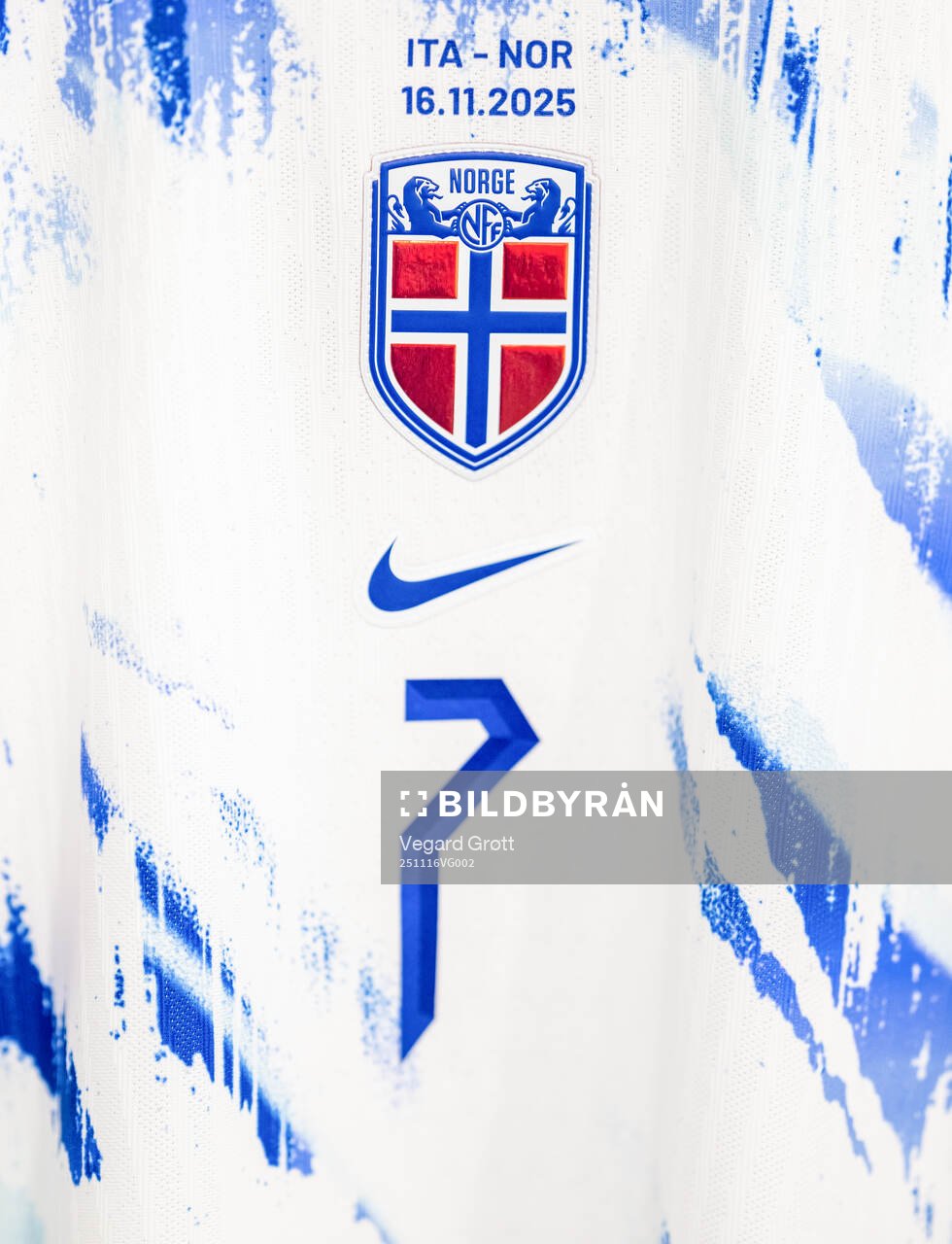 The crest