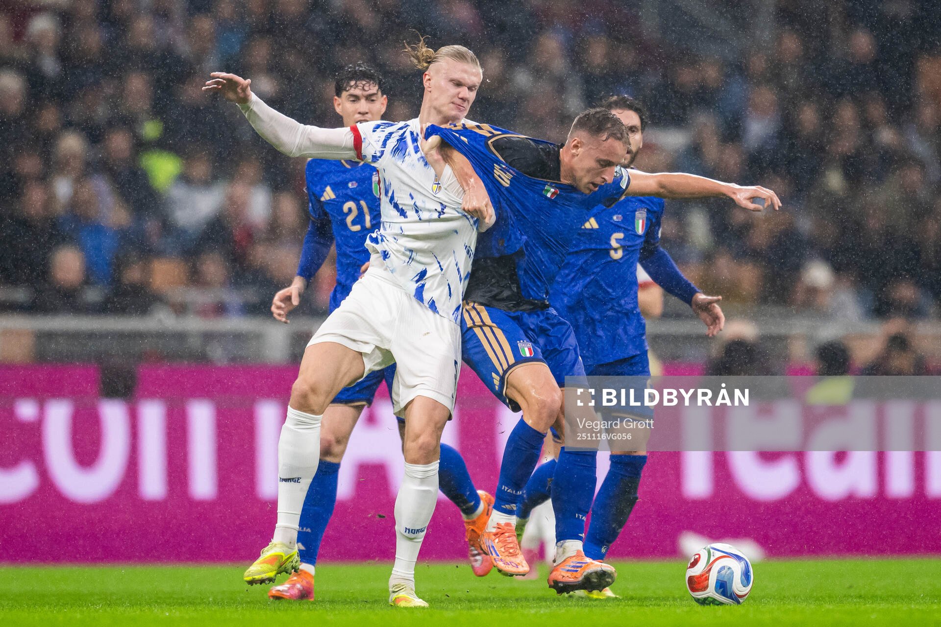 Erling Braut Haaland of Norway and Davide Frattesi of Italy