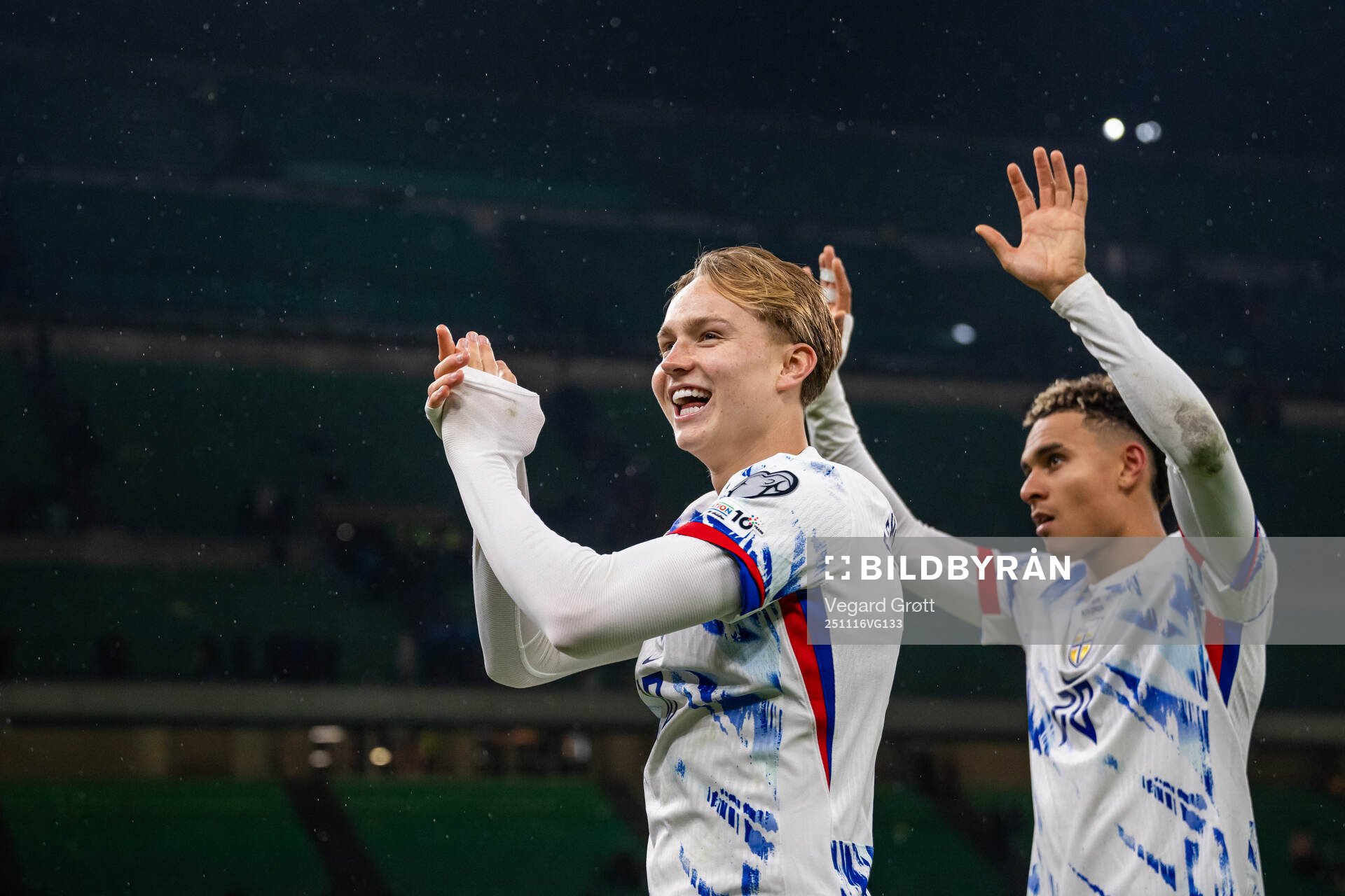 Andreas Schjelderup and Antonio Nusa of Norway celebrate