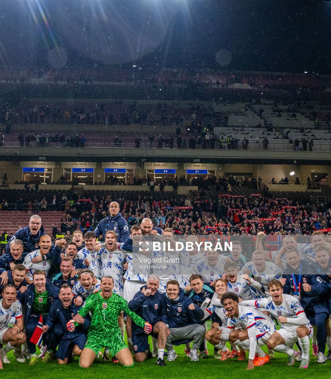 Players and staff of Norway celebrate