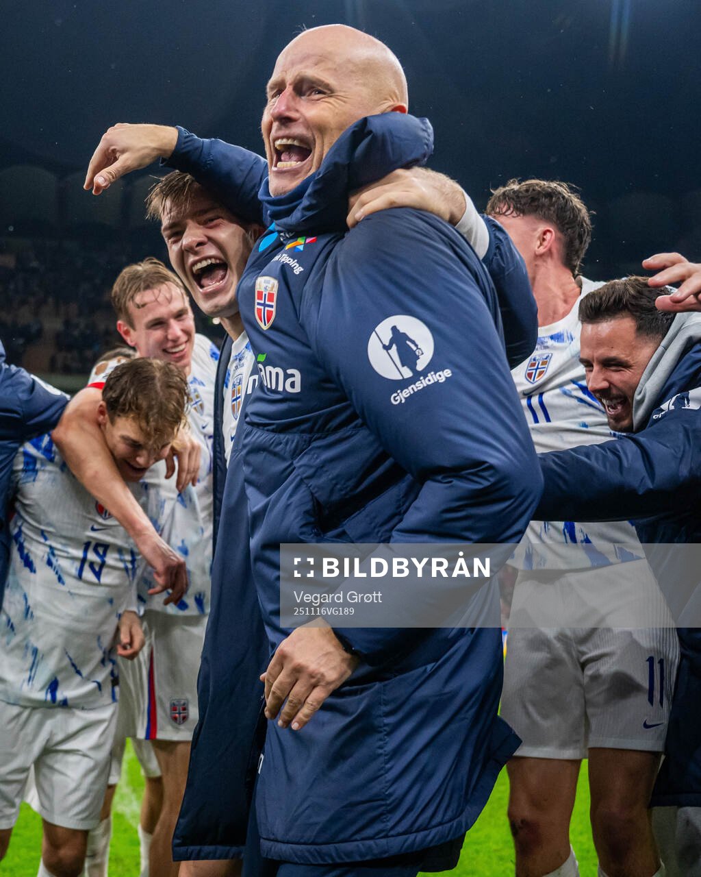 Alexander Sørloth and head coach Ståle Solbakken of