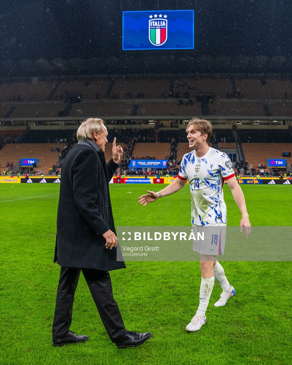 Geir Ellefsen, head of security of Norway, and Kristian