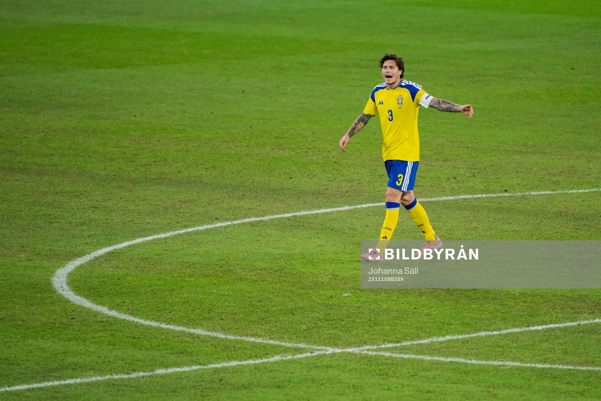 Victor Nilsson Lindelöf of Sweden reacts