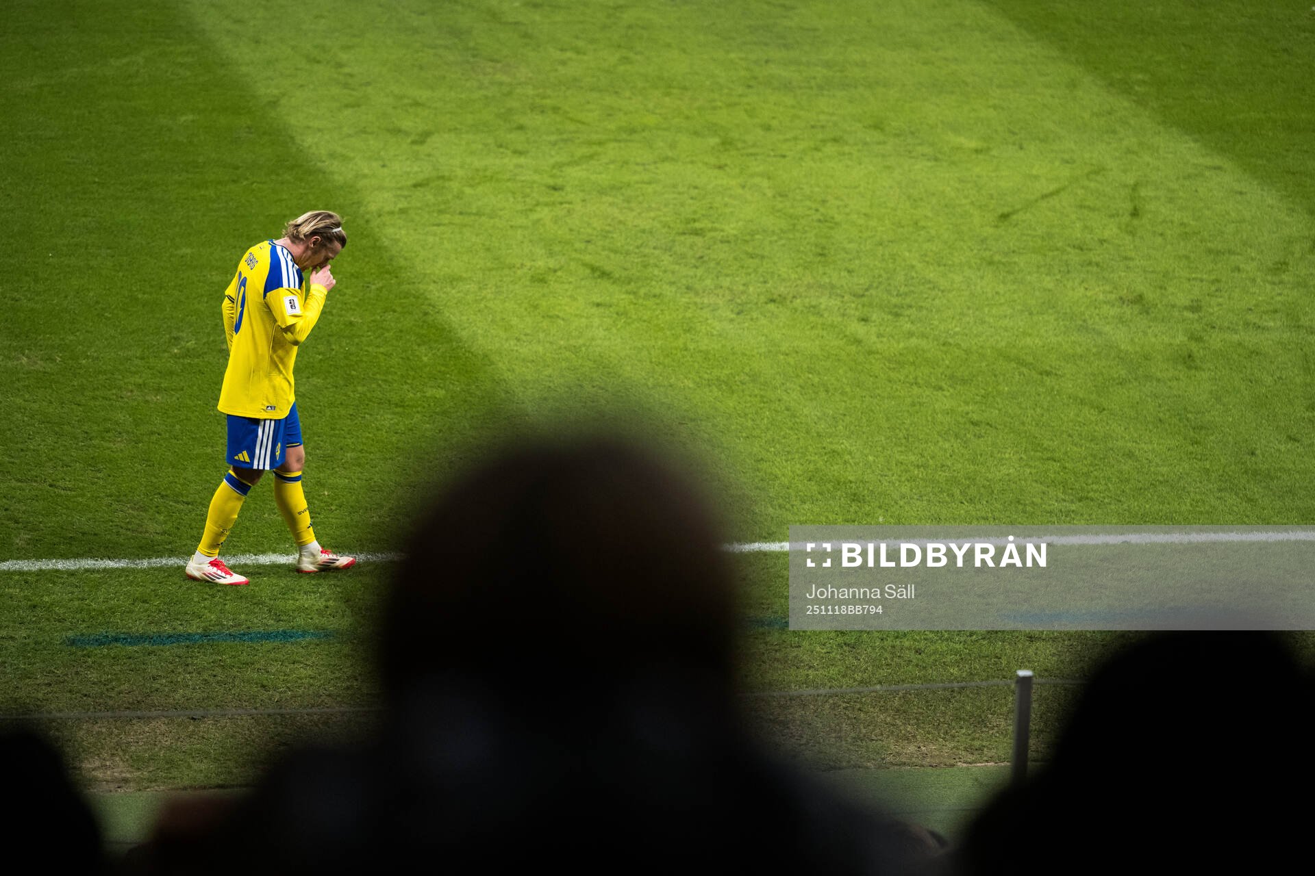 Emil Forsberg of Sweden looks dejected