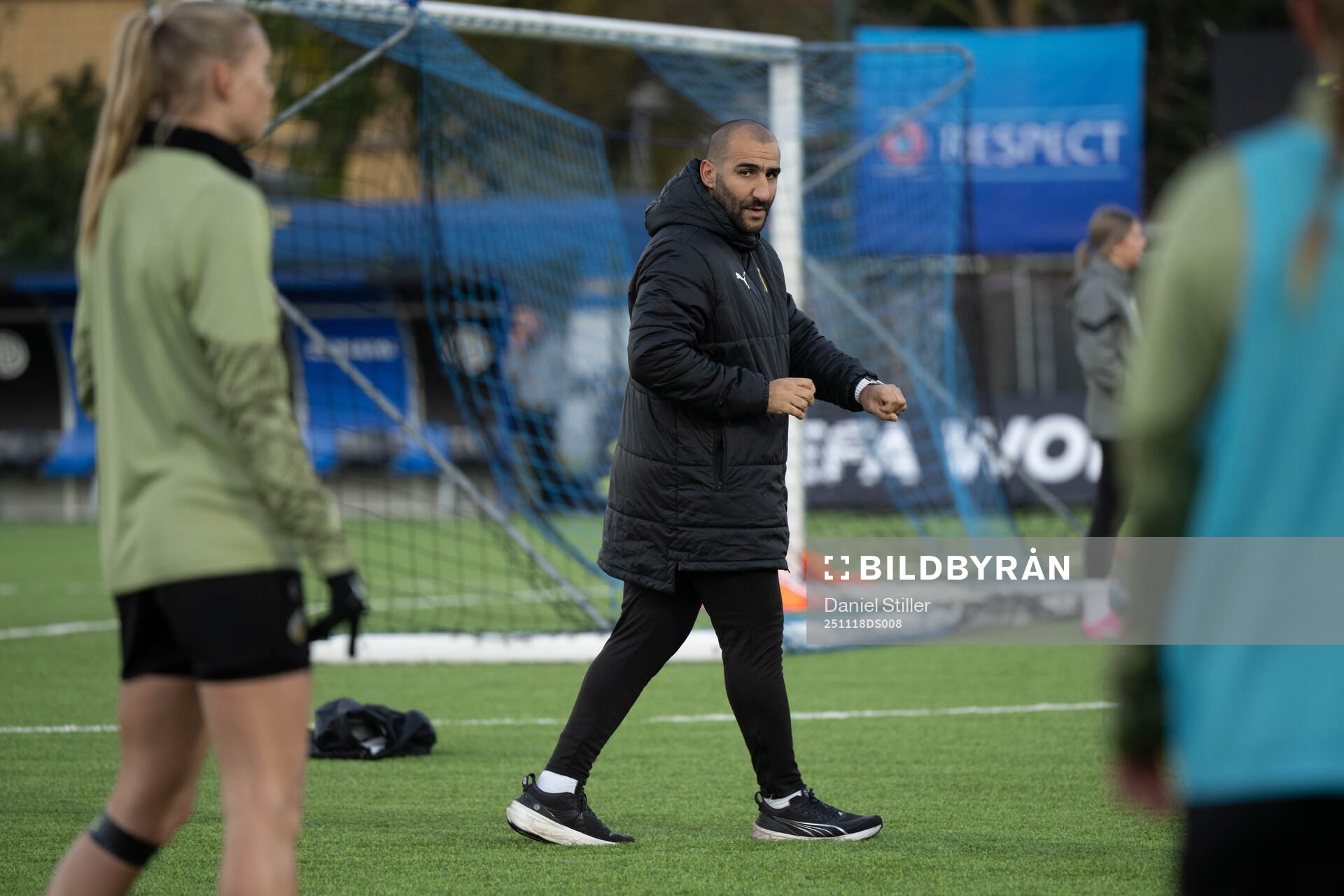 Häckens tränare Mak Lind