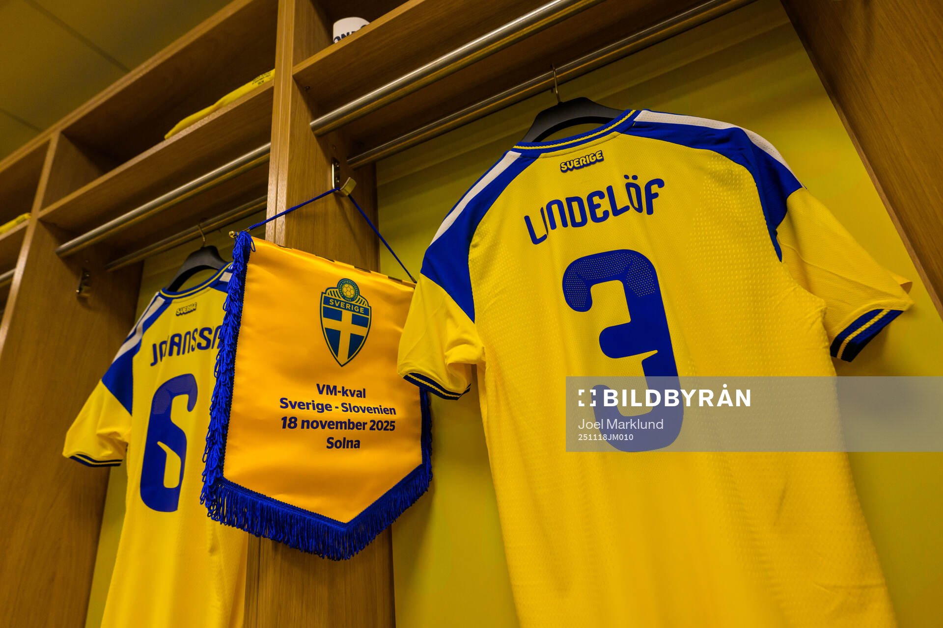 Jerseys of Herman Johansson and Victor Nilsson Lindelöf in
