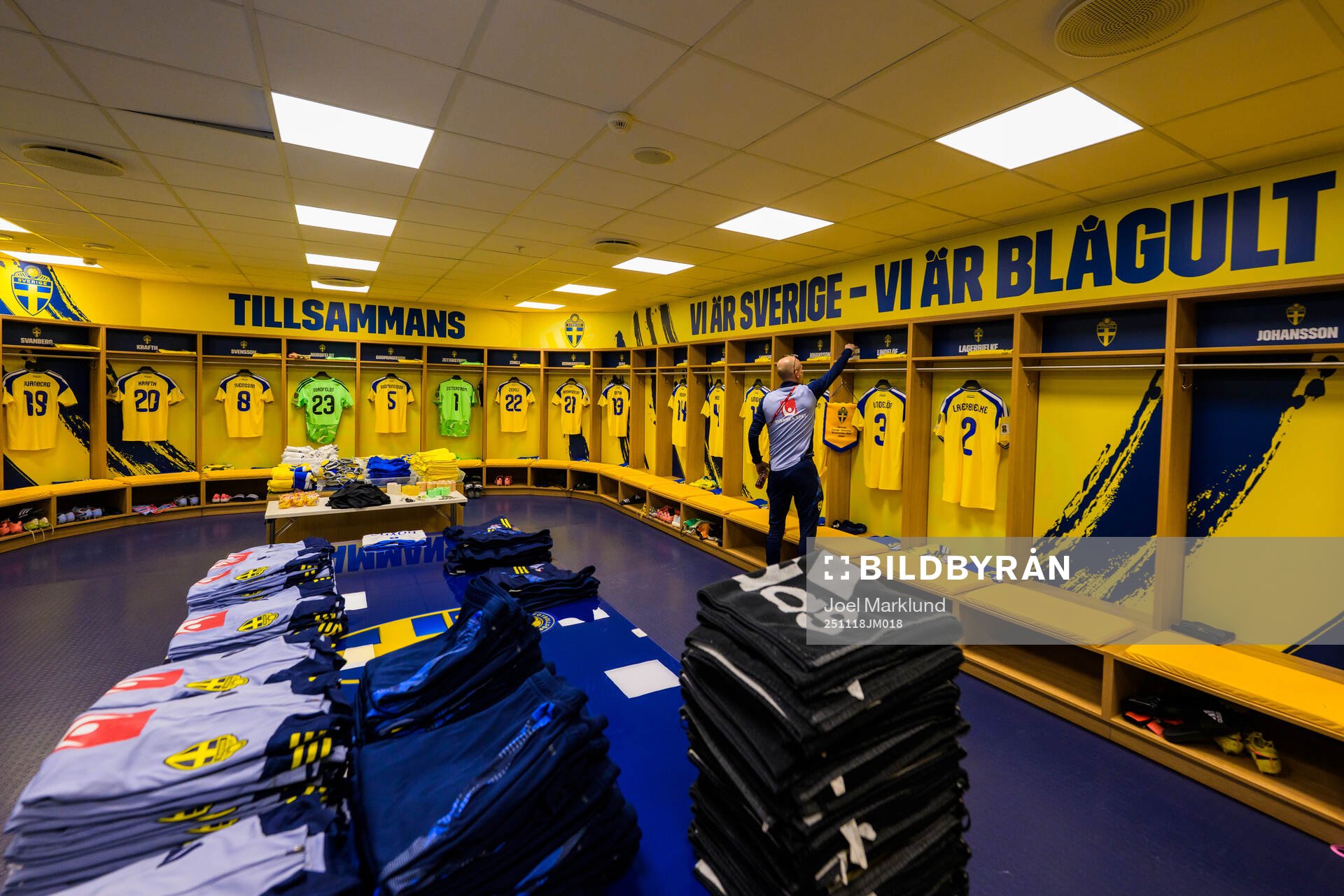 Jerseys of Mattias Svanberg, Gustav Lundgren, Daniel
