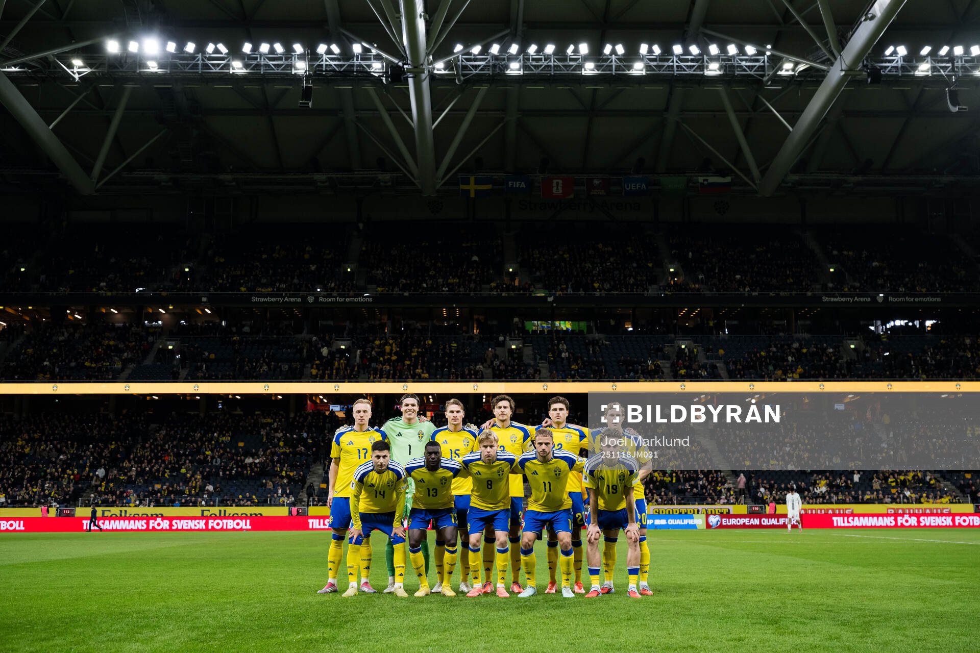The starting eleven of Sweden pose for a team photo