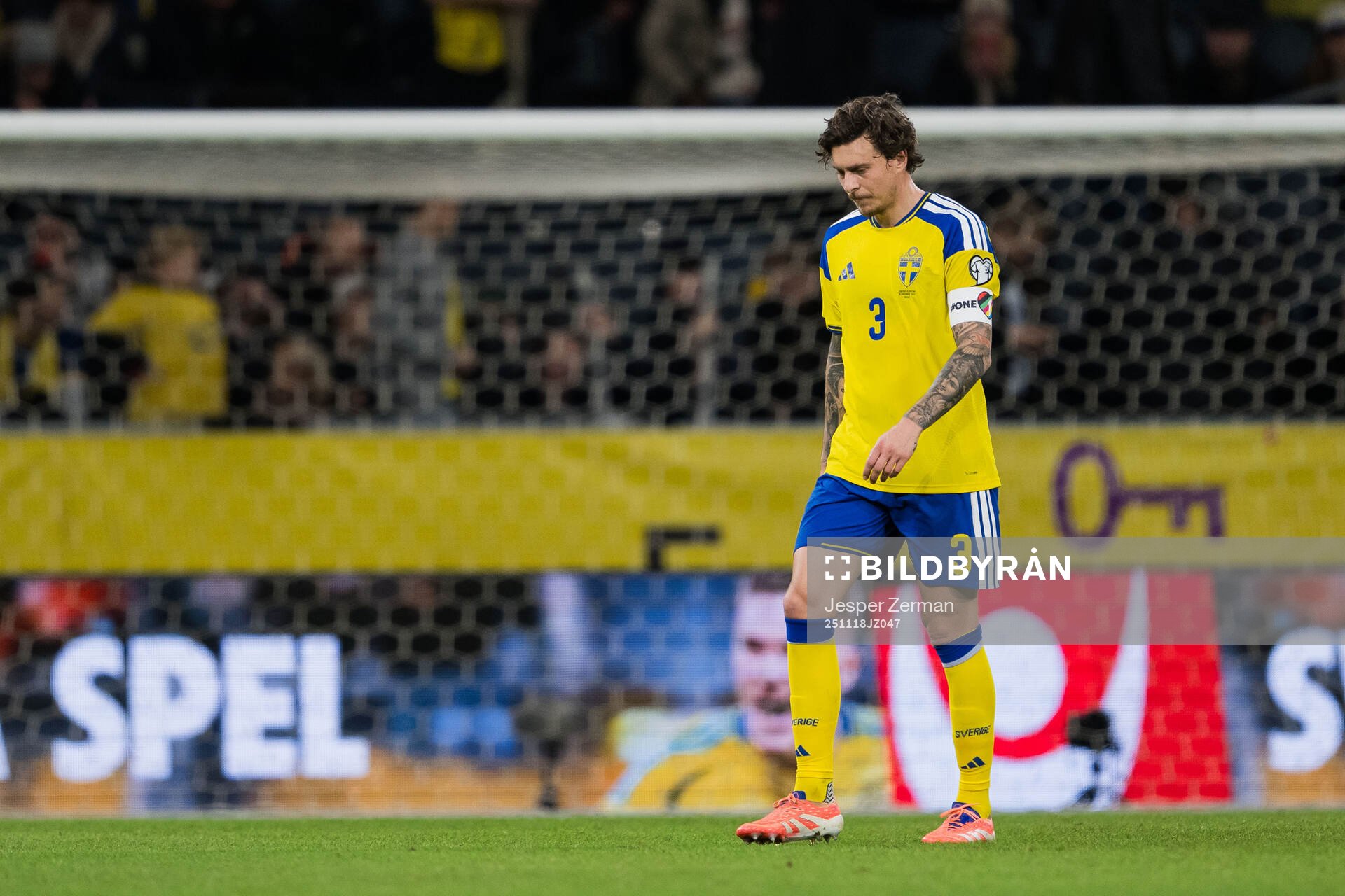 Victor Nilsson Lindelöf of Sweden looks dejected