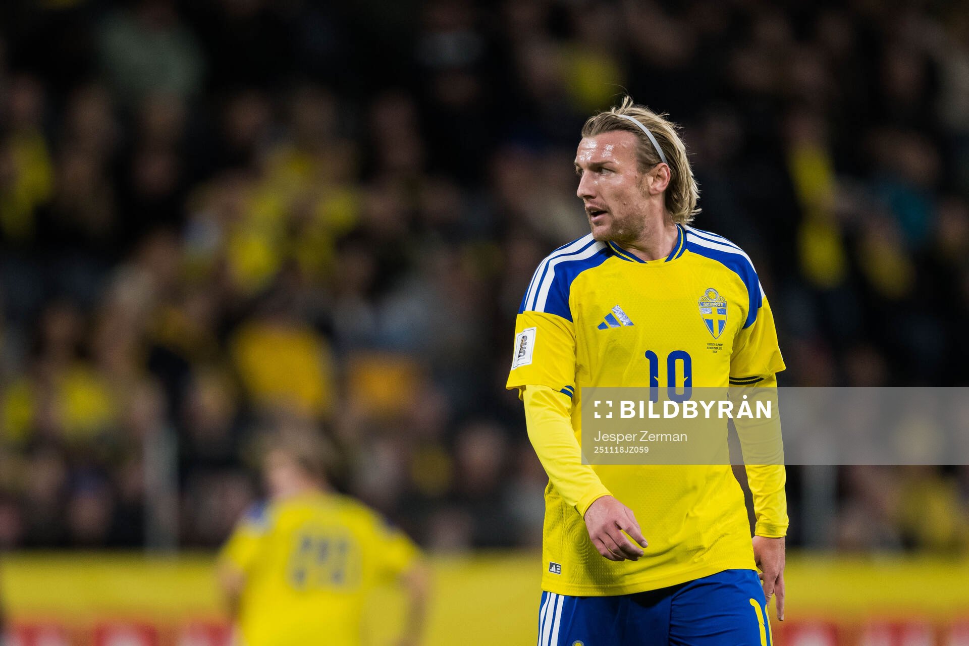 Emil Forsberg of Sweden looks dejected