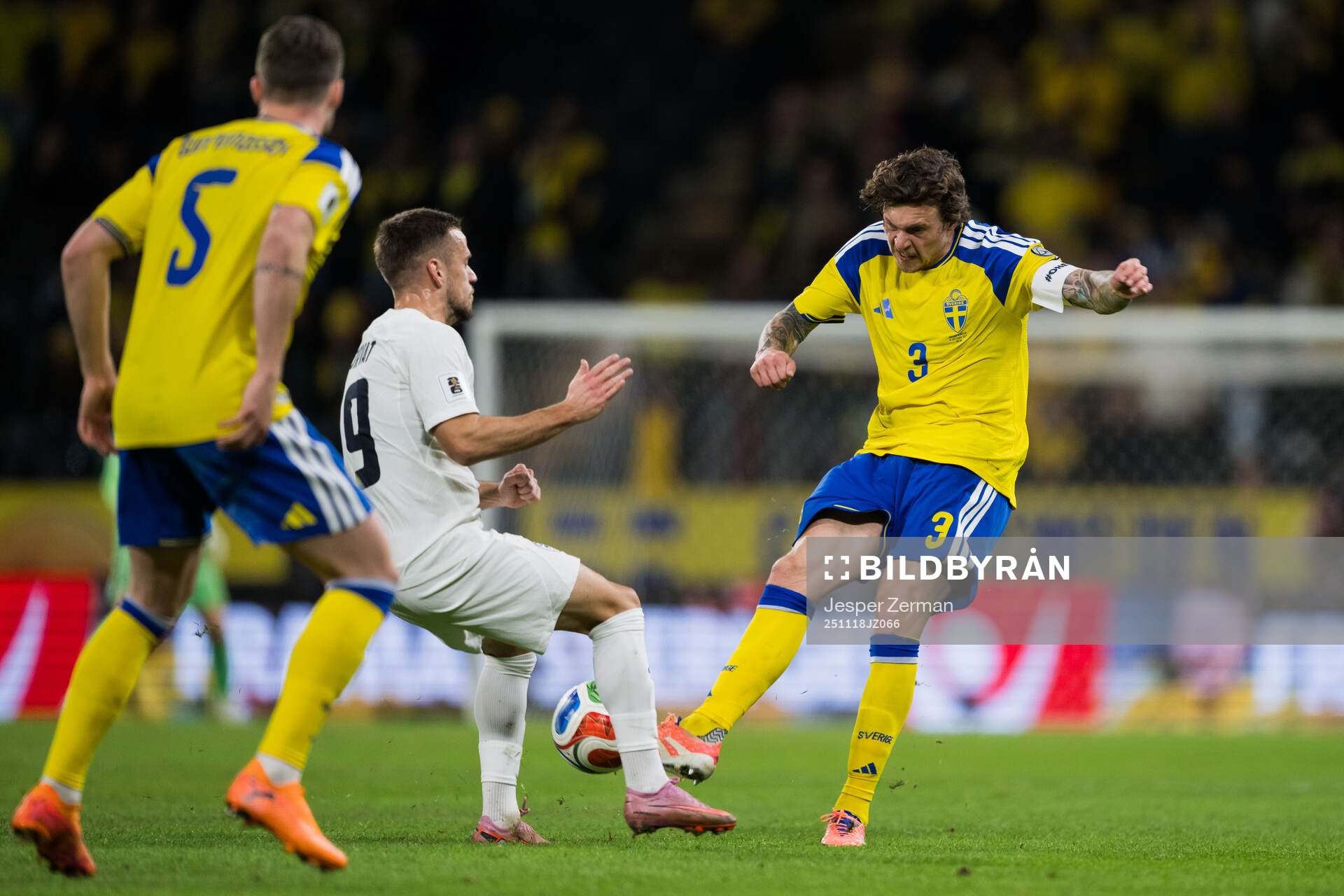 Tomi Horvat of Slovenia and Victor Nilsson Lindelöf of