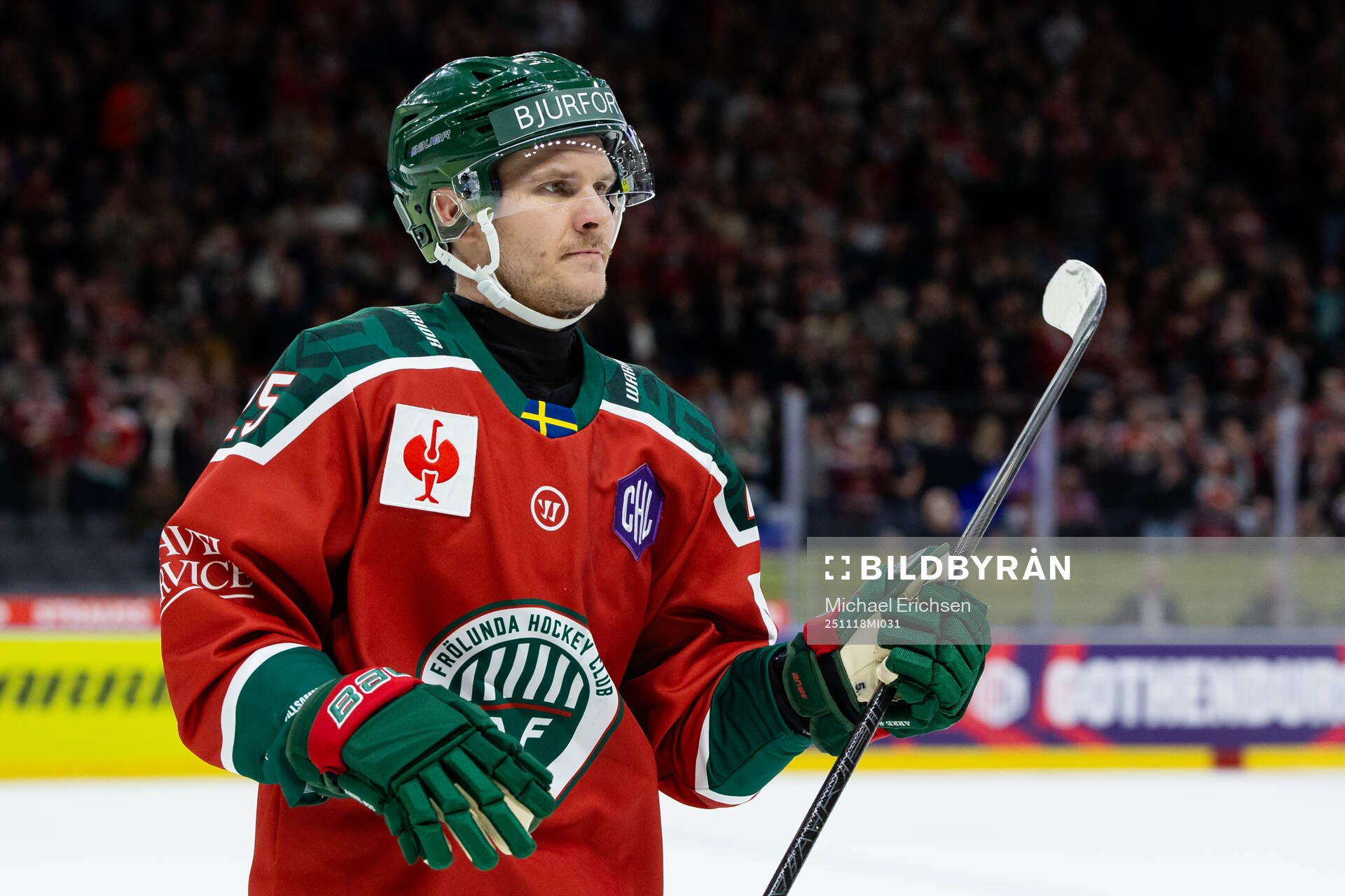Arttu Ruotsalainen of Frölunda celebrates scoring 1-0