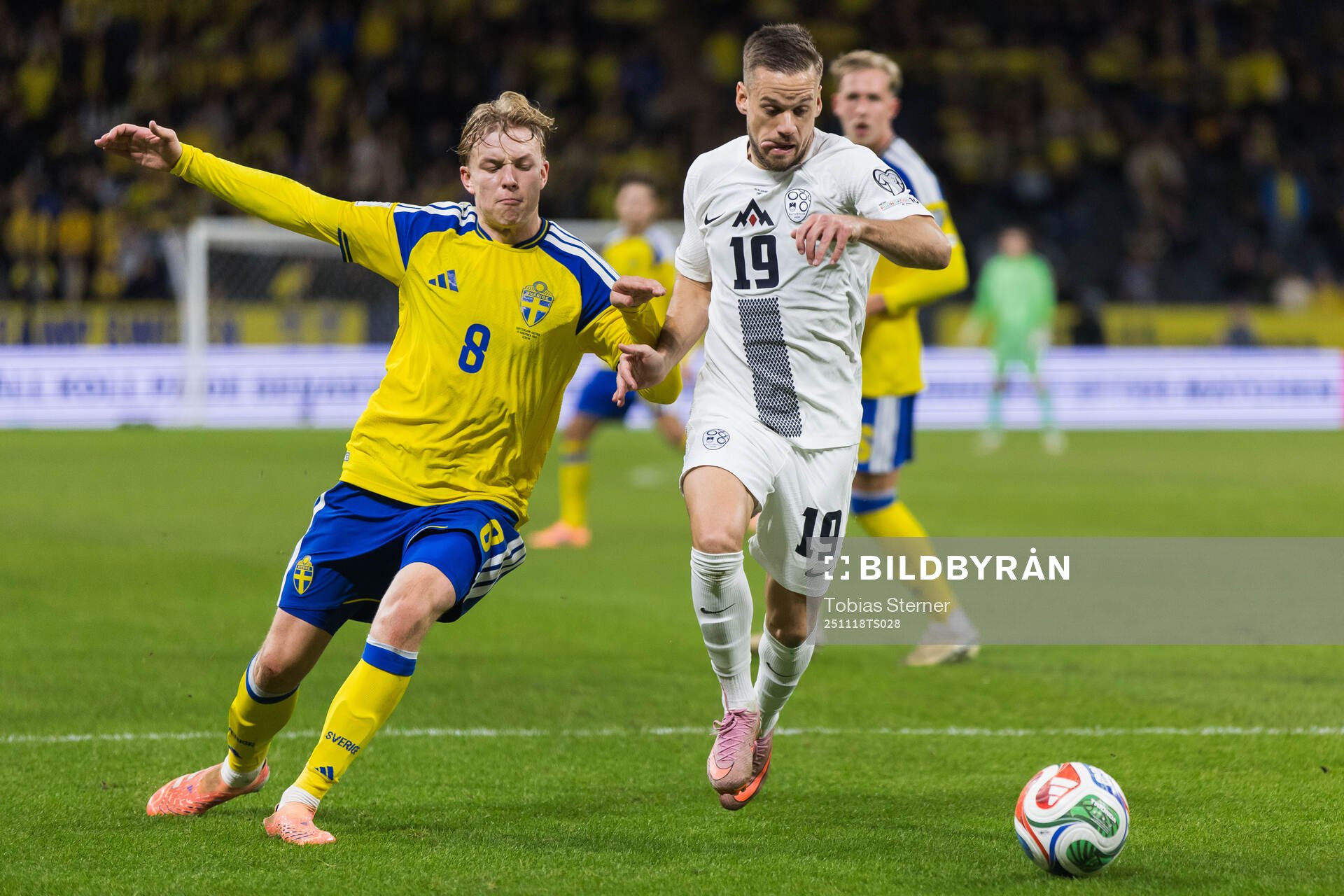 Daniel Svensson of Sweden and Tomi Horvat of Slovenia