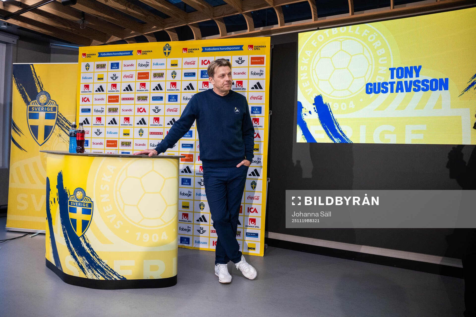 Head coach Tony Gustavsson of the Swedish women's national