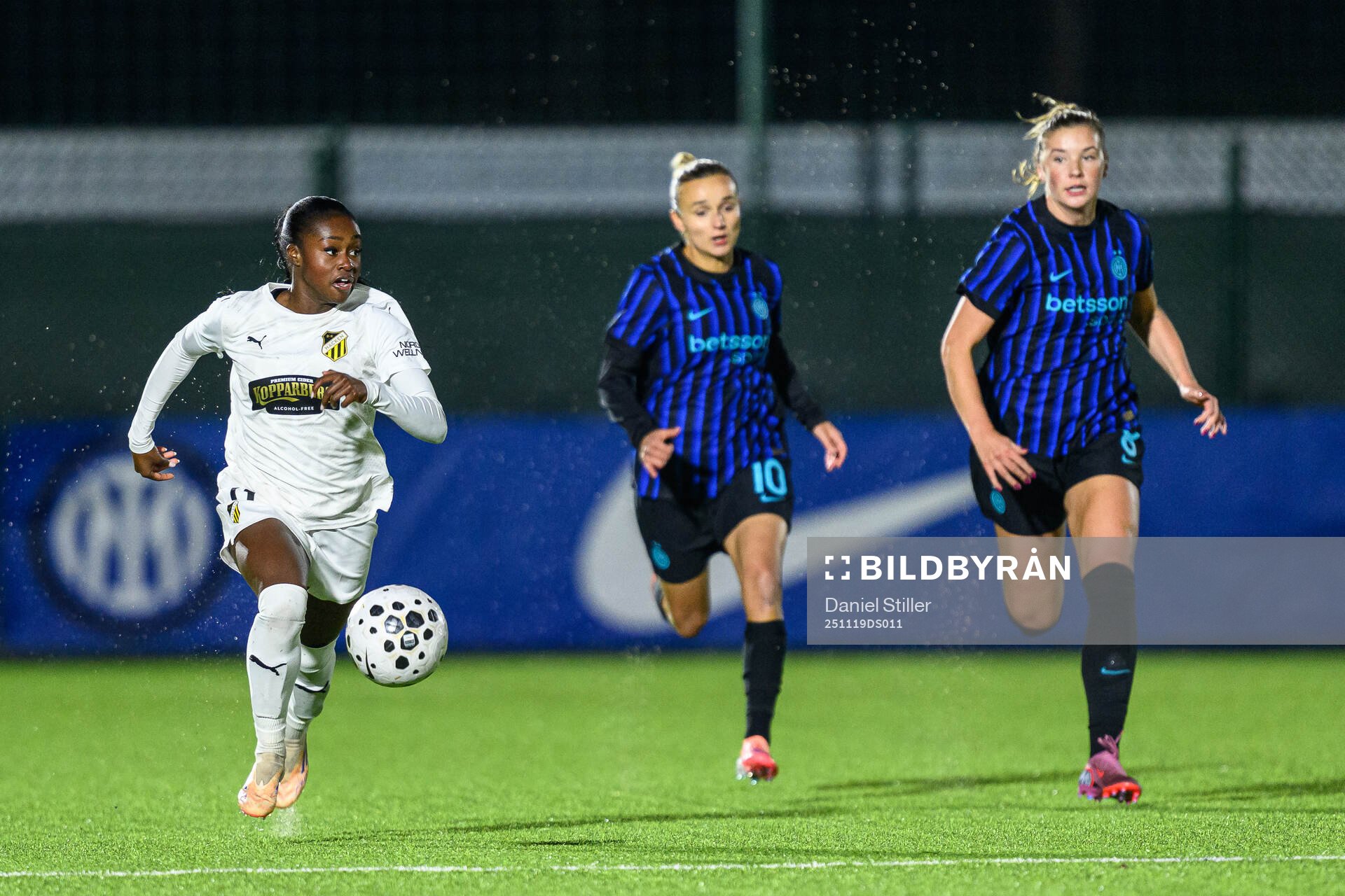Monica Jusu Bah of Häcken and Lina Magull and Karolina