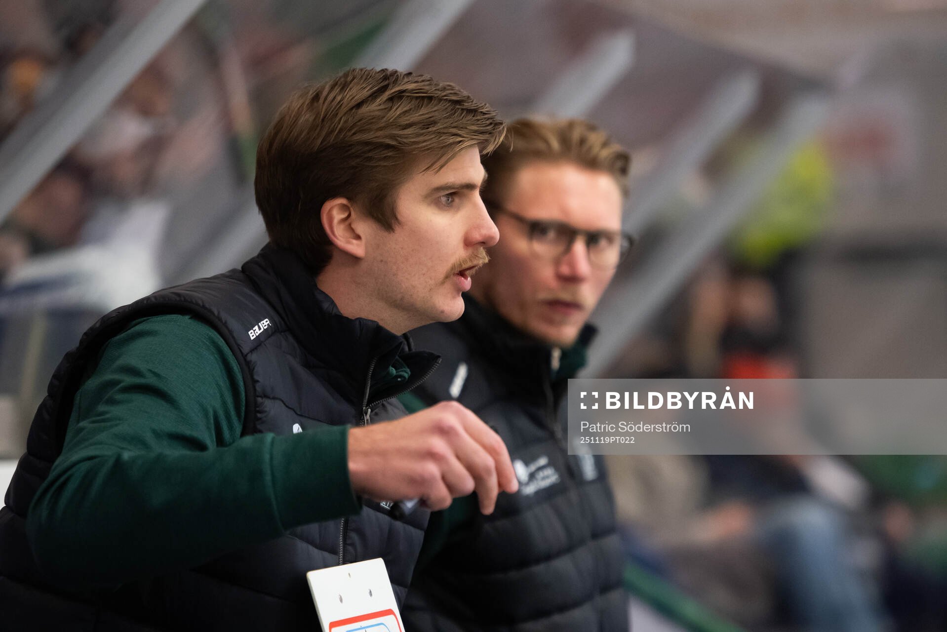 Tingsryds tränare Adam Bengtsson och assisterande tränare