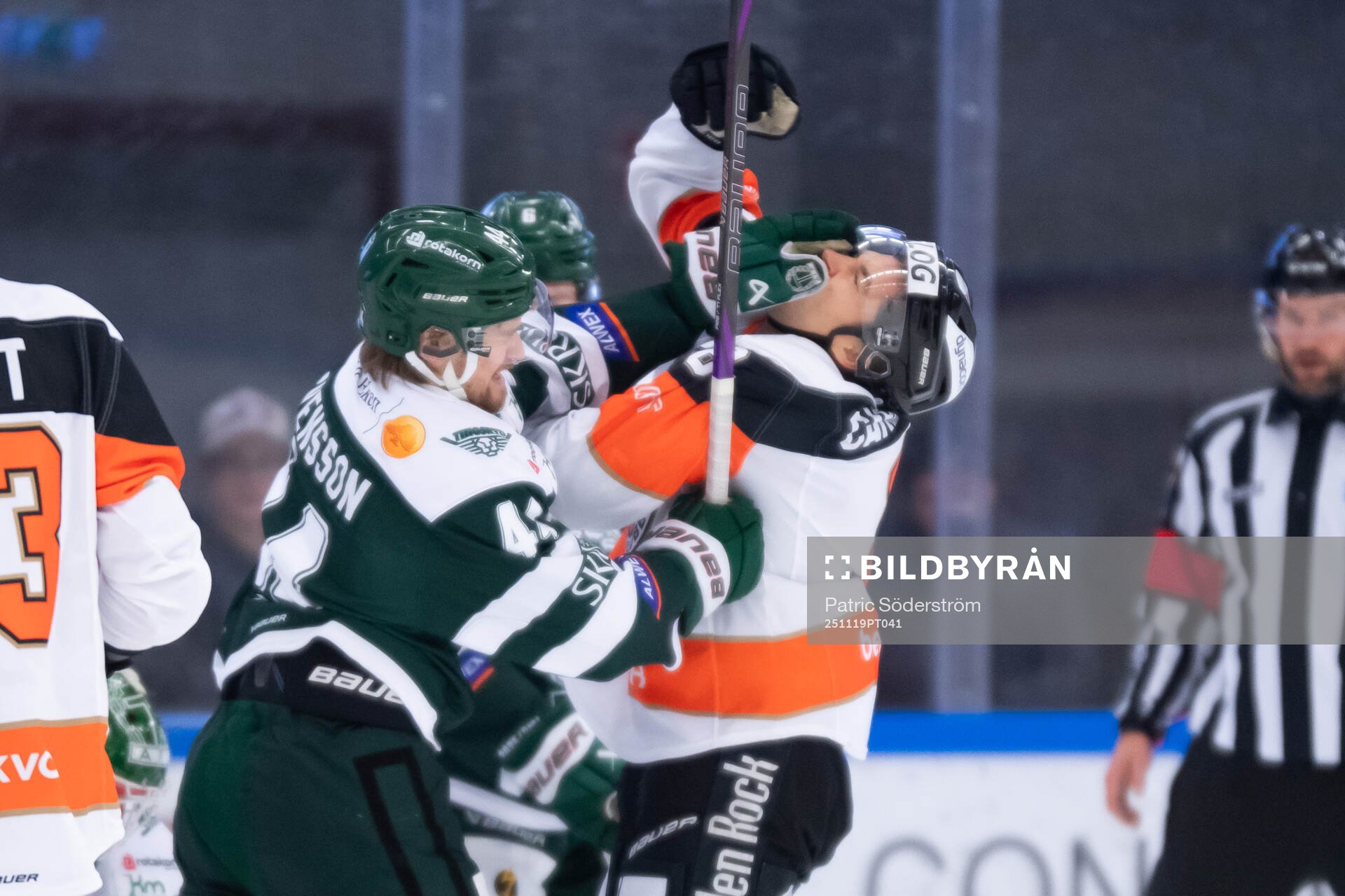Tingsryds AIFs Simon Svensson och Karlskrona HKs Robin