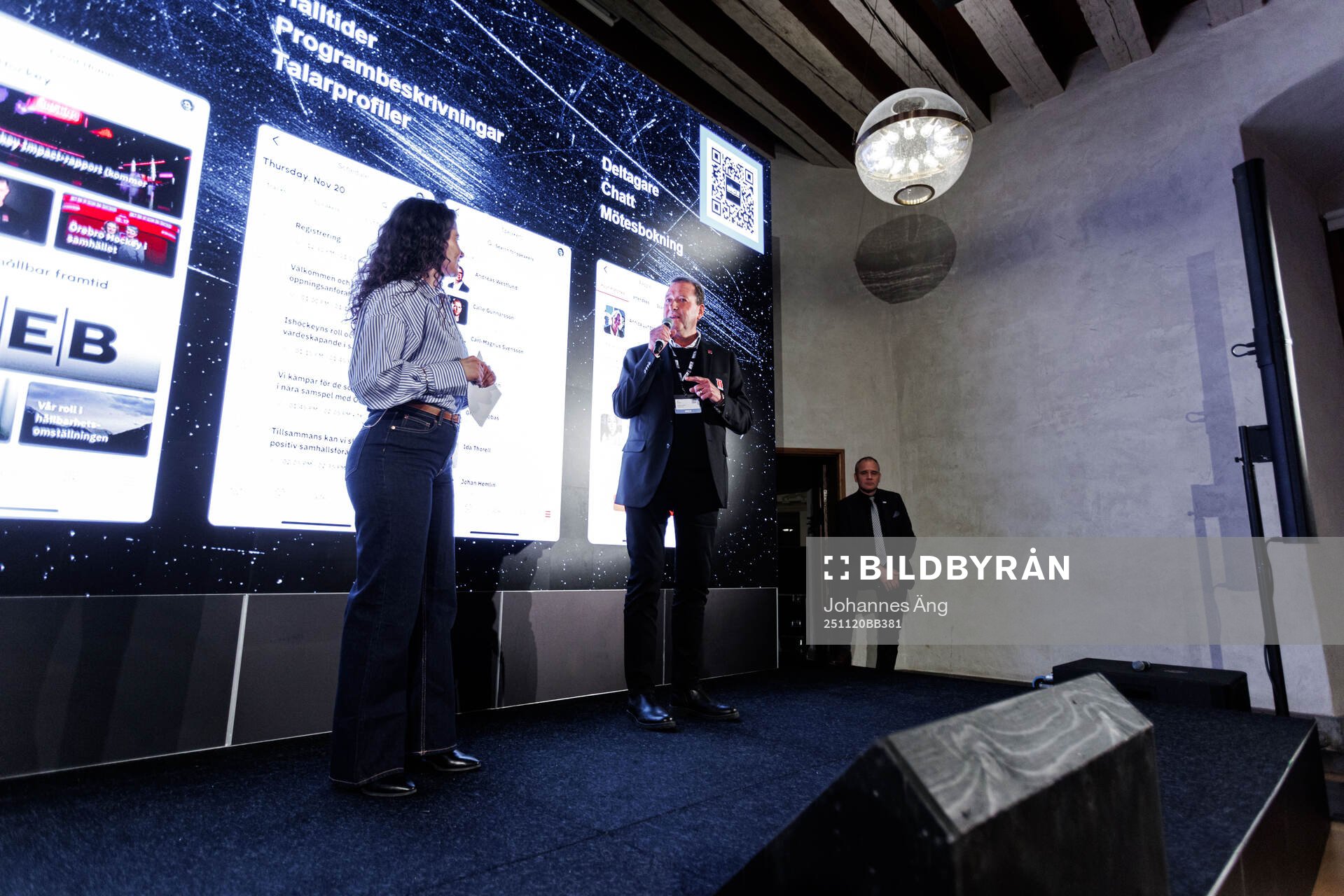 Giselle Abbas, moderator, Ulf Rohlén, styrelseordförande