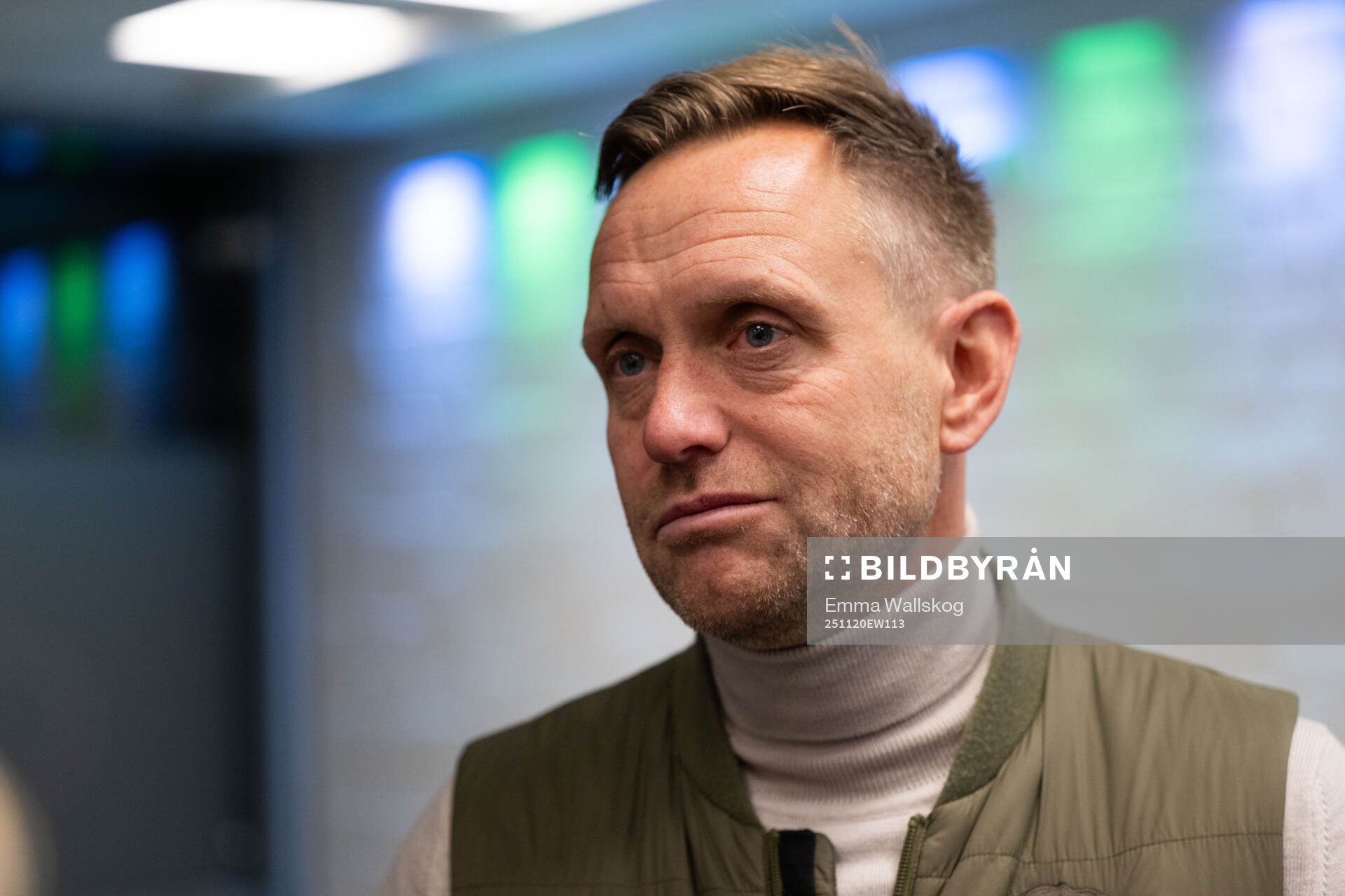 Head coach Martin Sjögren of Hammarby in mixed zone