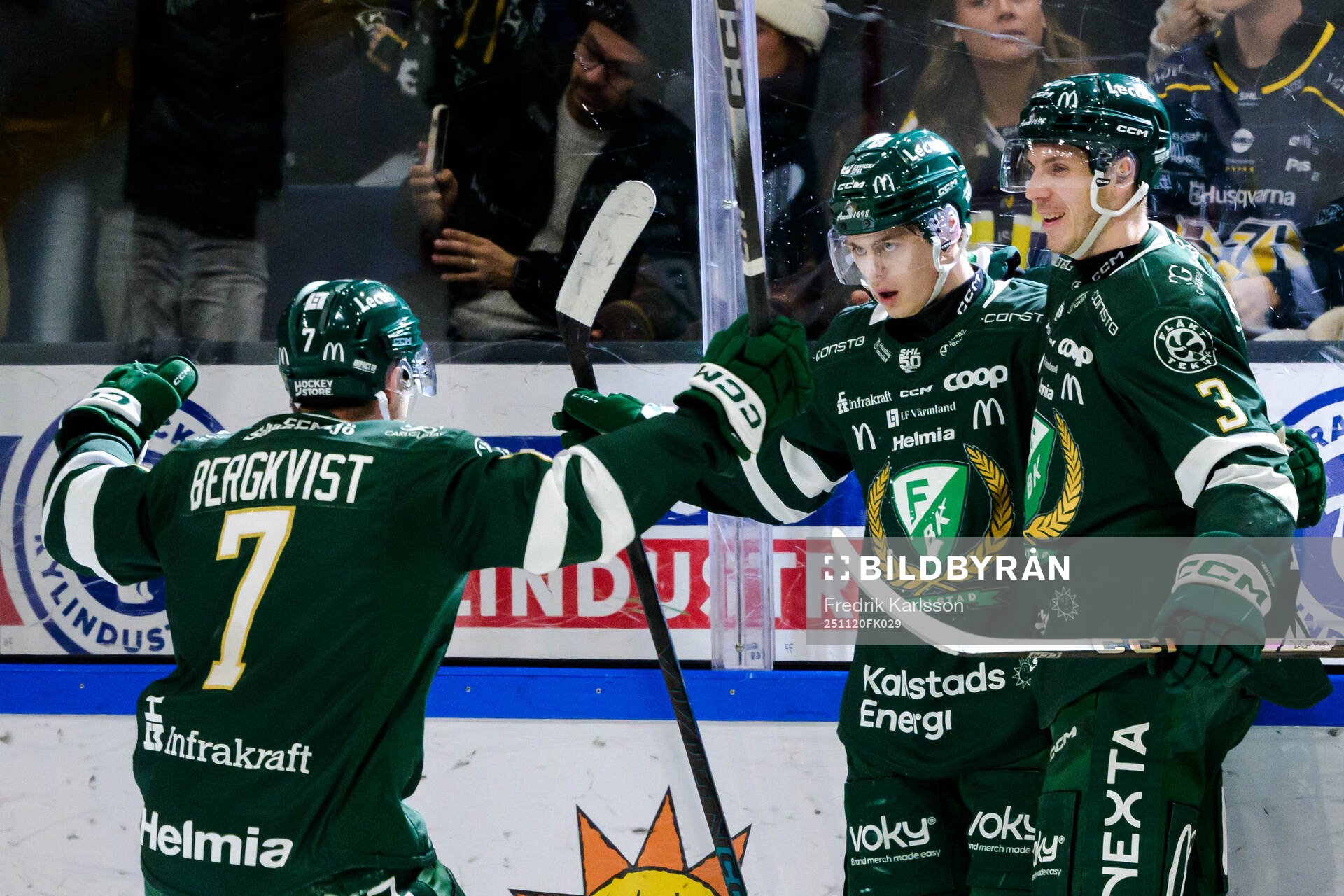 Färjestads Axel Bergkvist, Lucas Forsell och Ronald Knot