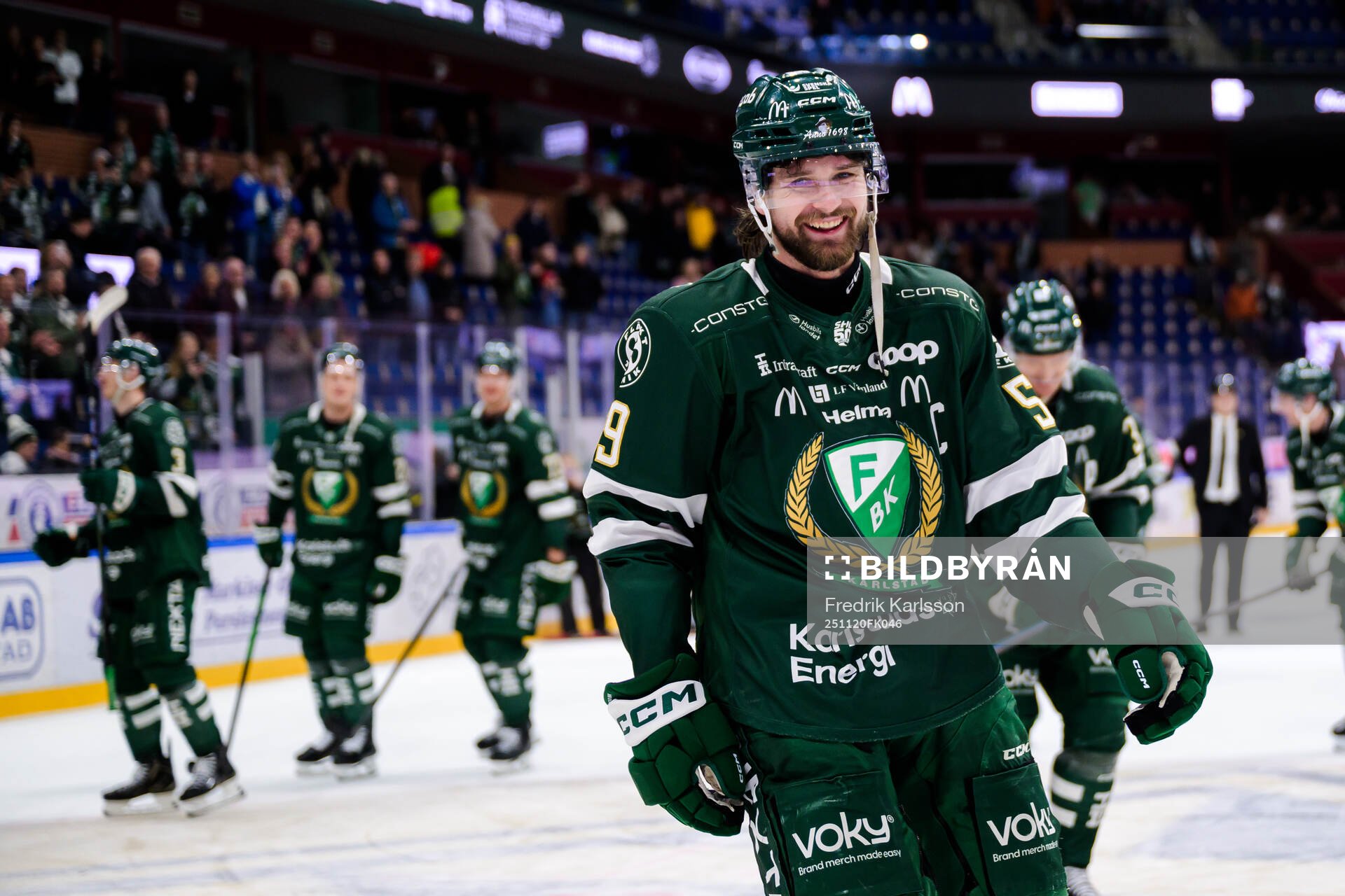 Färjestads Linus Johansson jublar