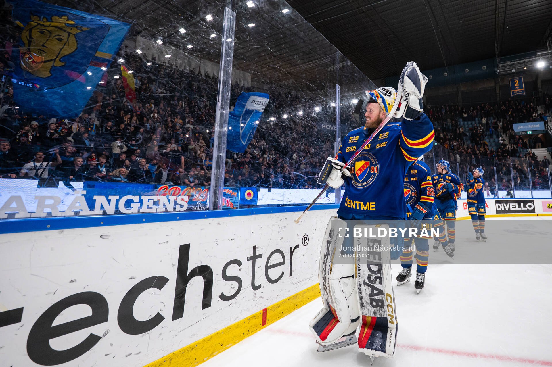 Djurgårdens målvakt Magnus Hellberg jublar