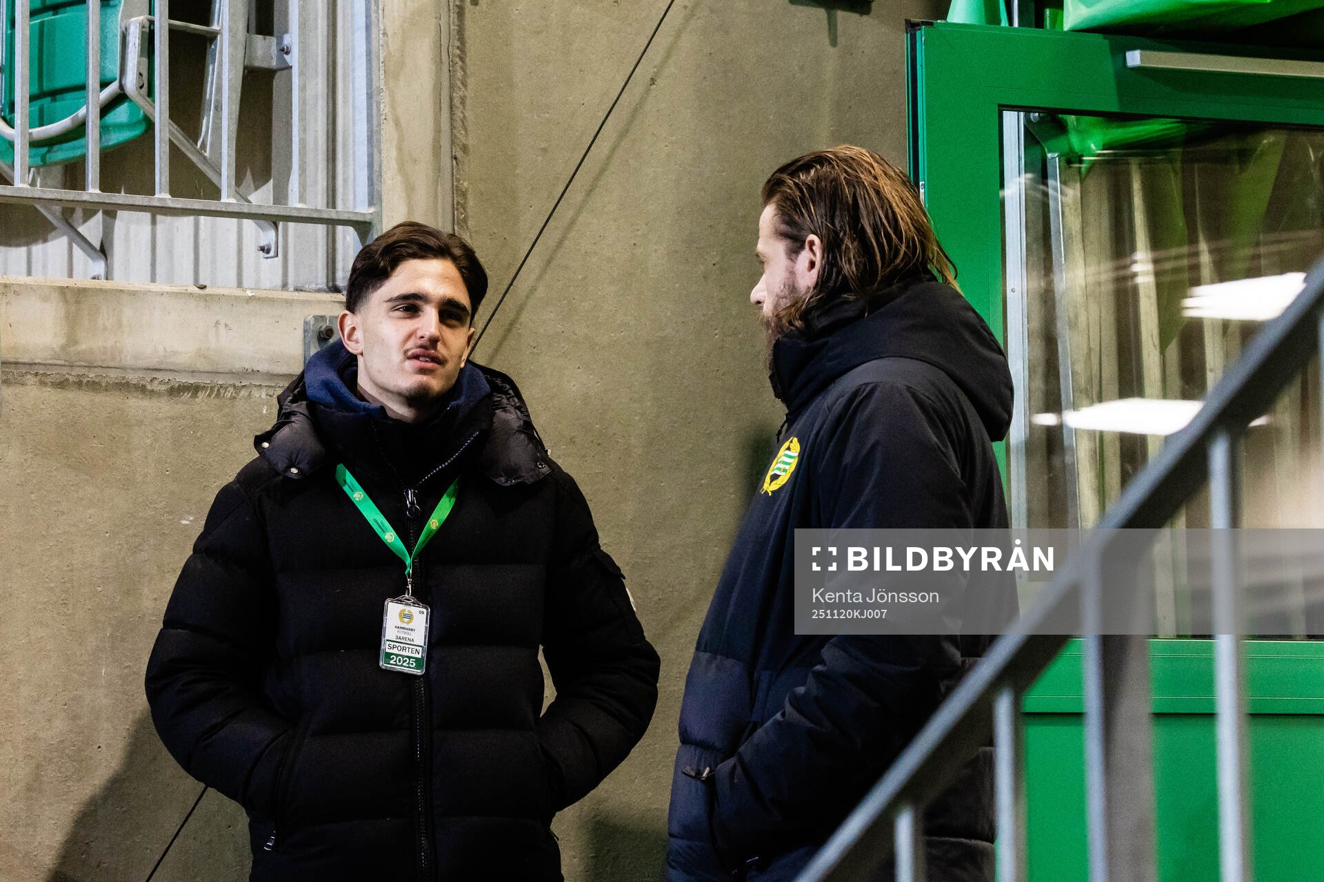 Hammarby TFFs  Adrian Lahdo och övergångstränare Martin
