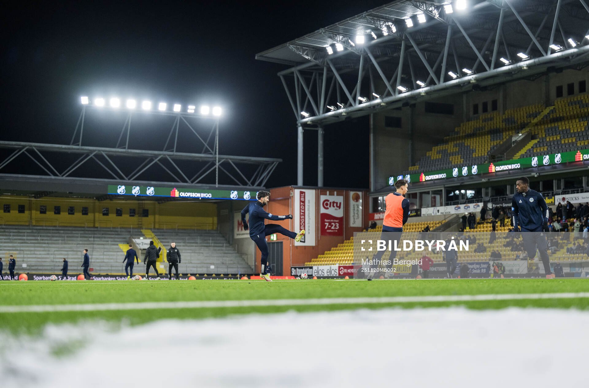 Norrbys spelare värmer upp