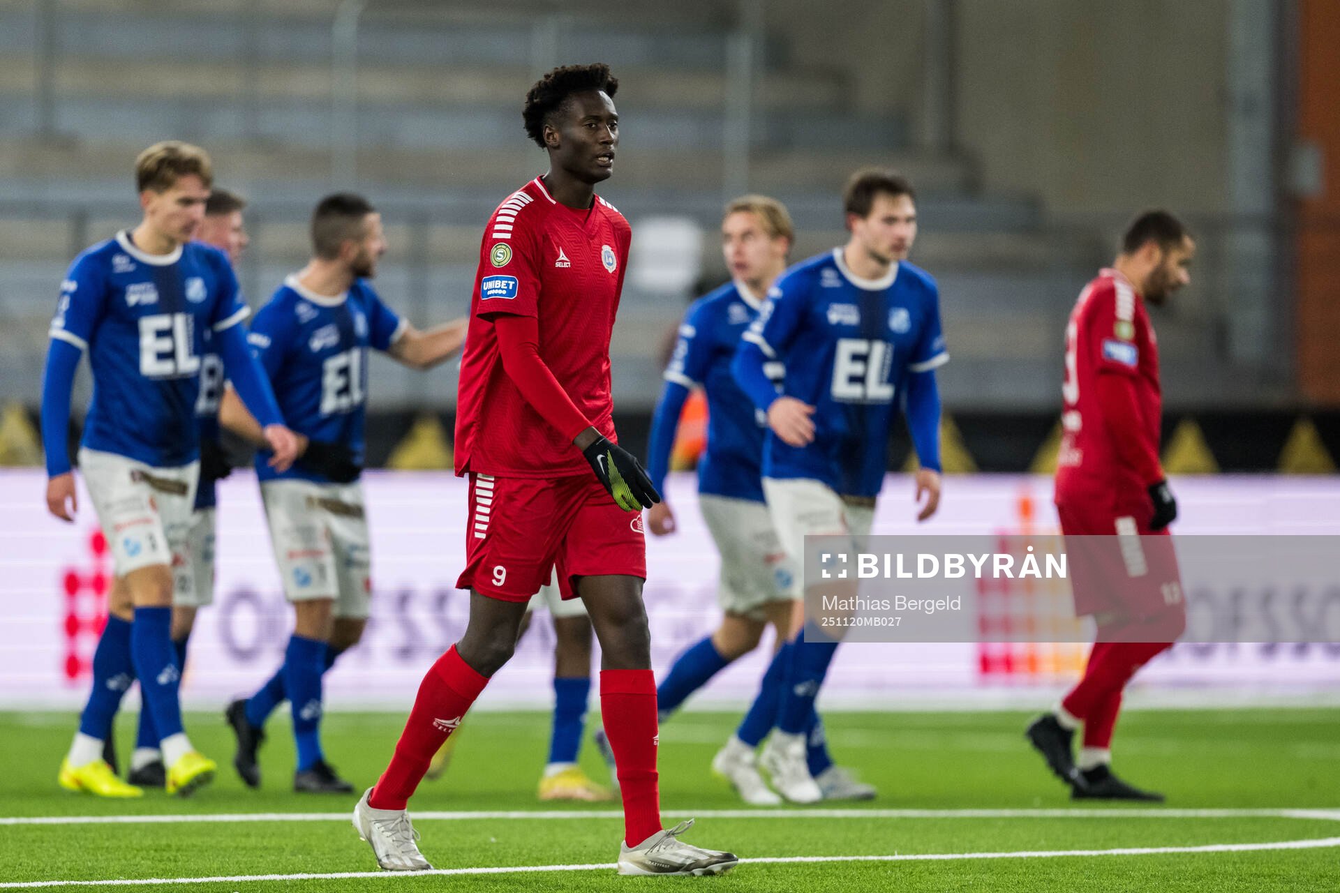 Utsiktens Mass Modou Sise deppar