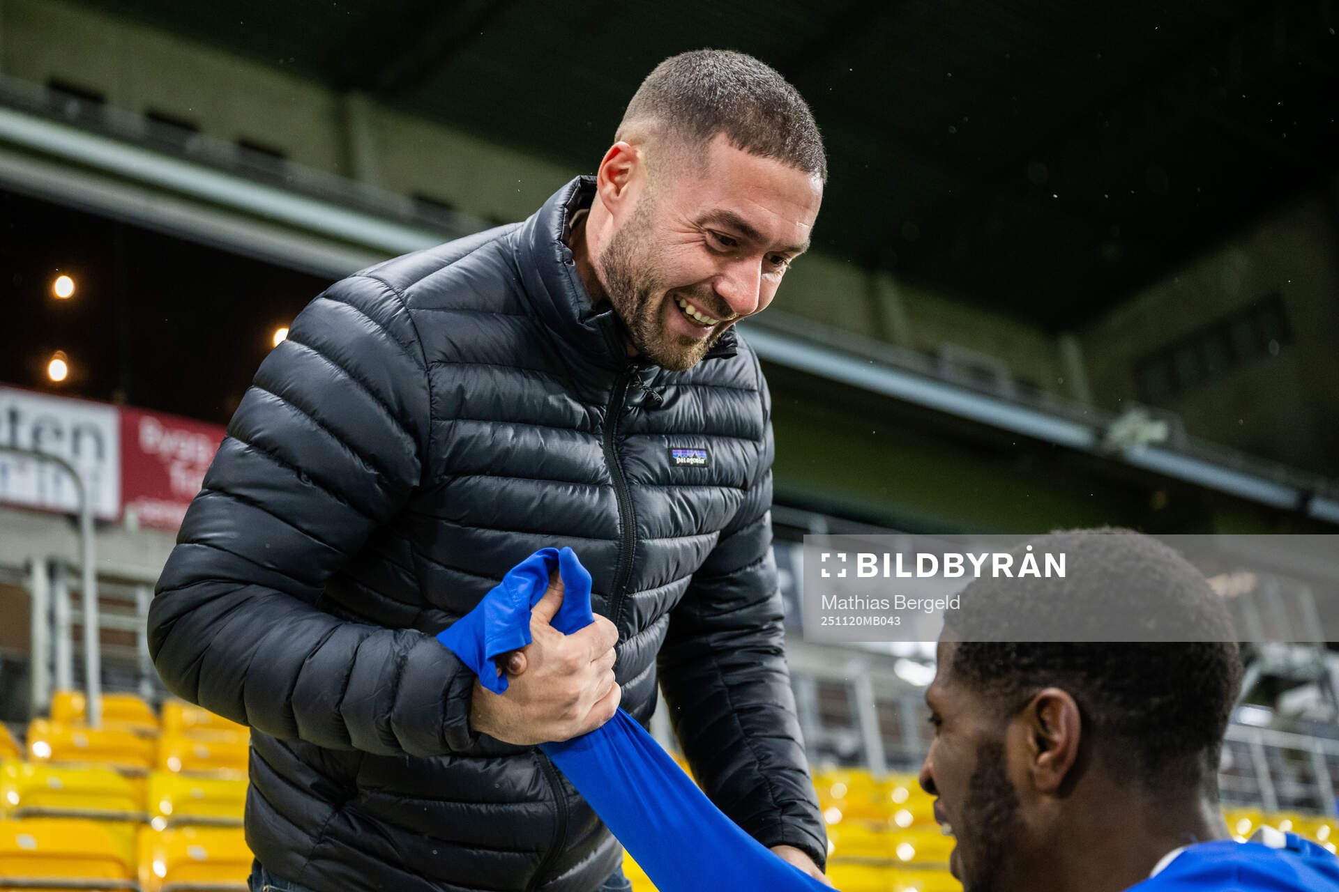 GAIS målvakt Mergim Krasniqi jublar med Norrbys