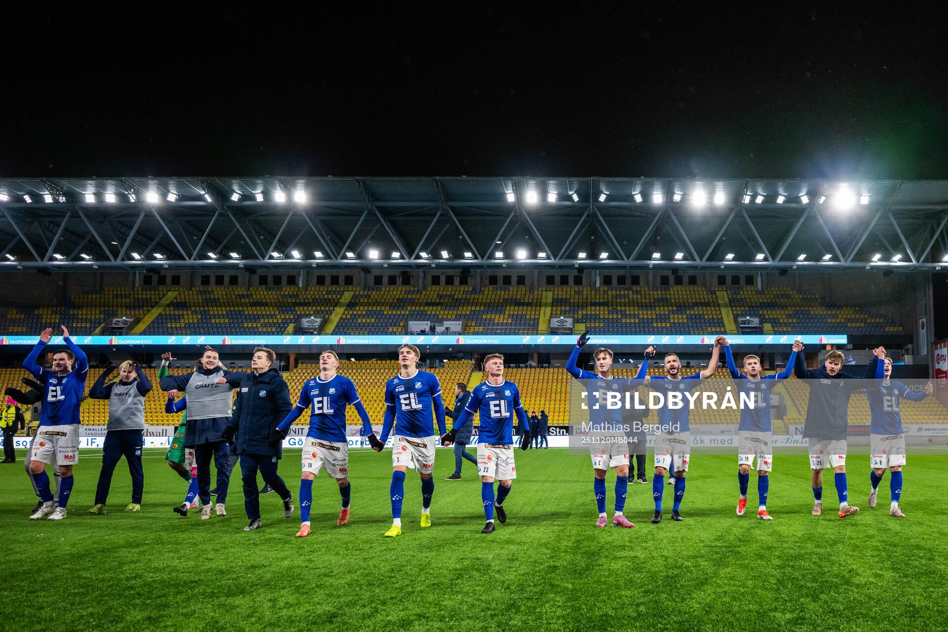 Norrbys spelare jublar