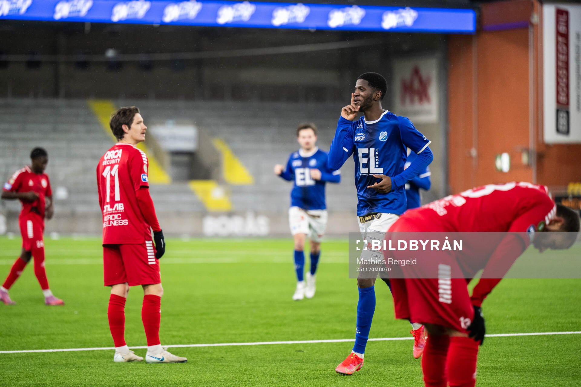 Utsiktens Robin Book deppar medan Norrbys Chisomnazu Chika