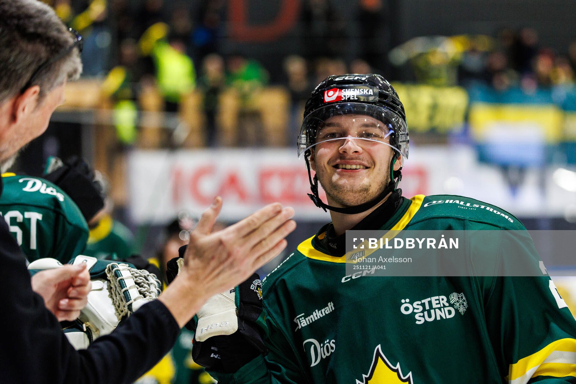 Östersunds Maksim Semjonov jublar