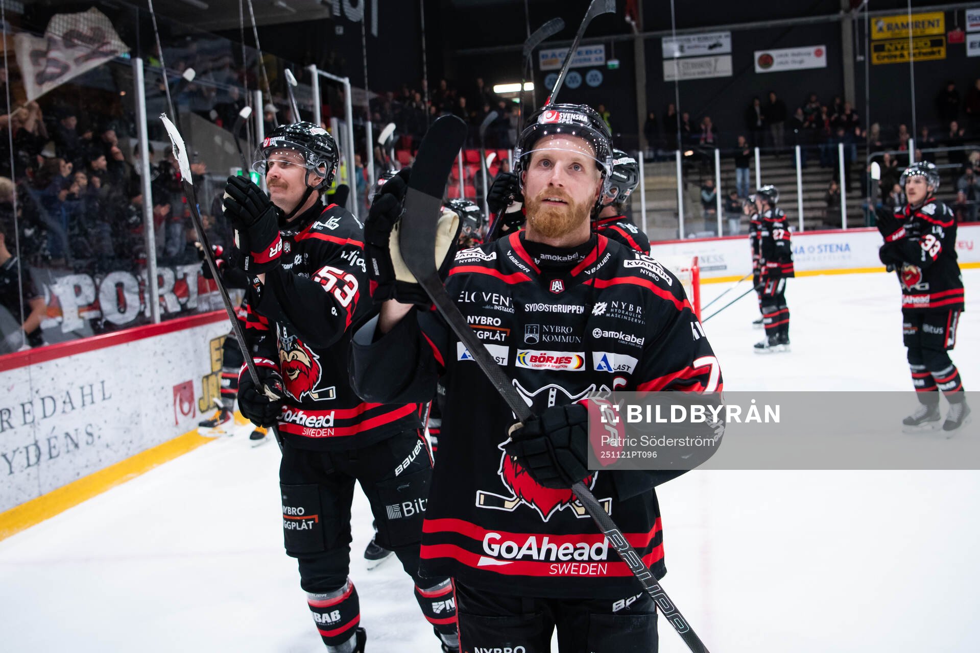 Nybro Vikings Joachim Rohdin jublar